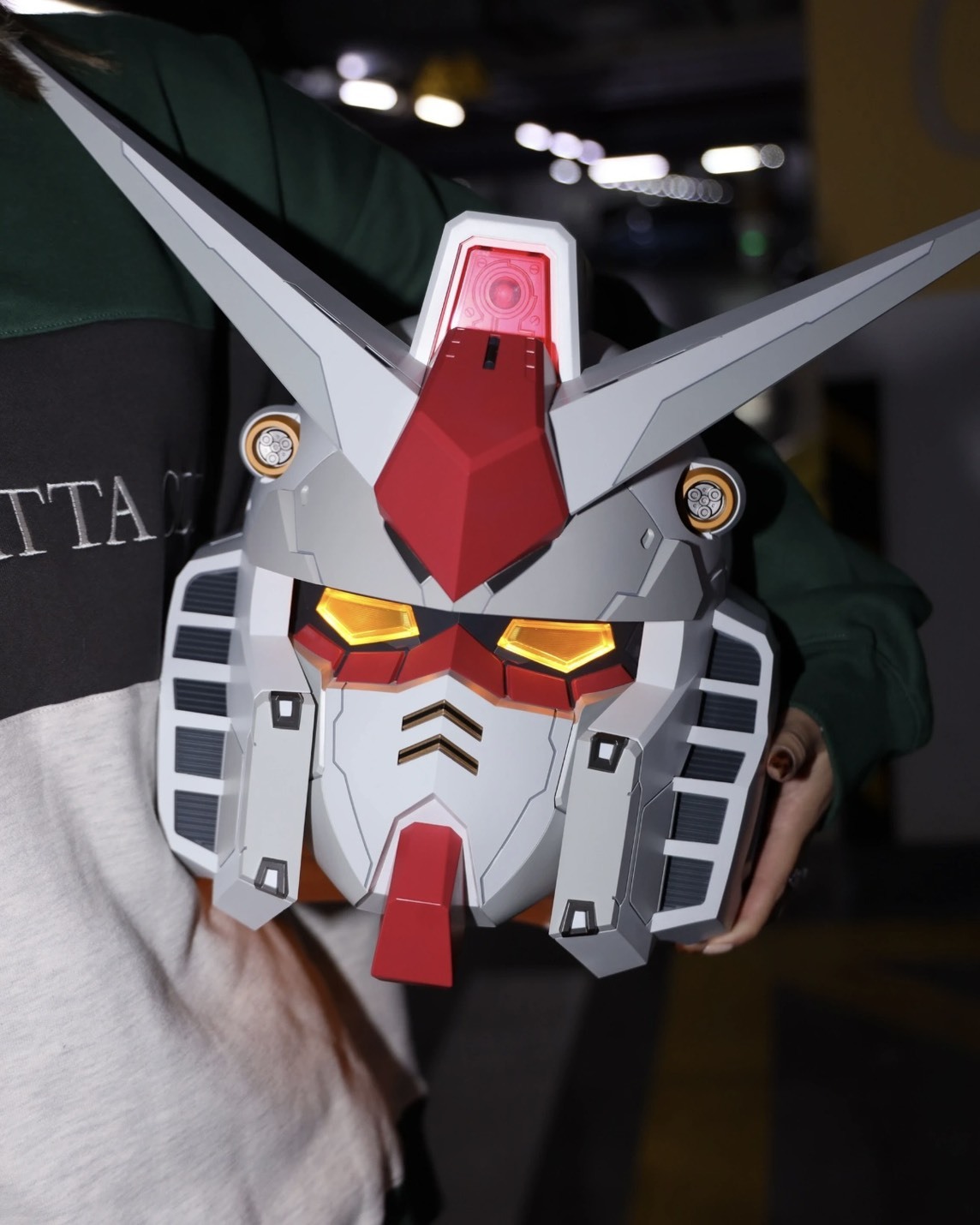 高達元祖頭盔 真人可穿戴頭套 發光面具 鋼彈 鋼彈頭盔