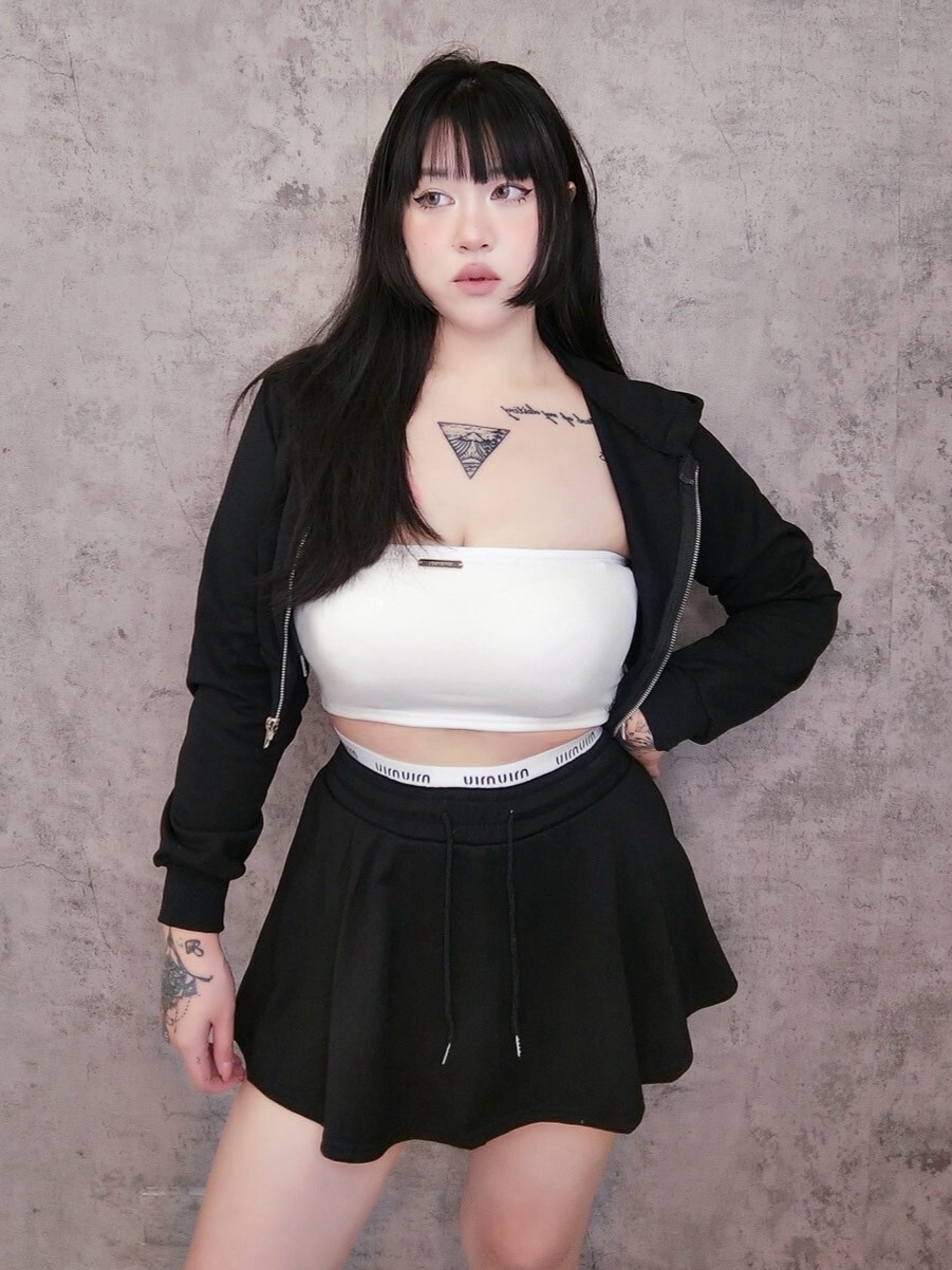 流行織帶平口傘裙連帽外套三件套