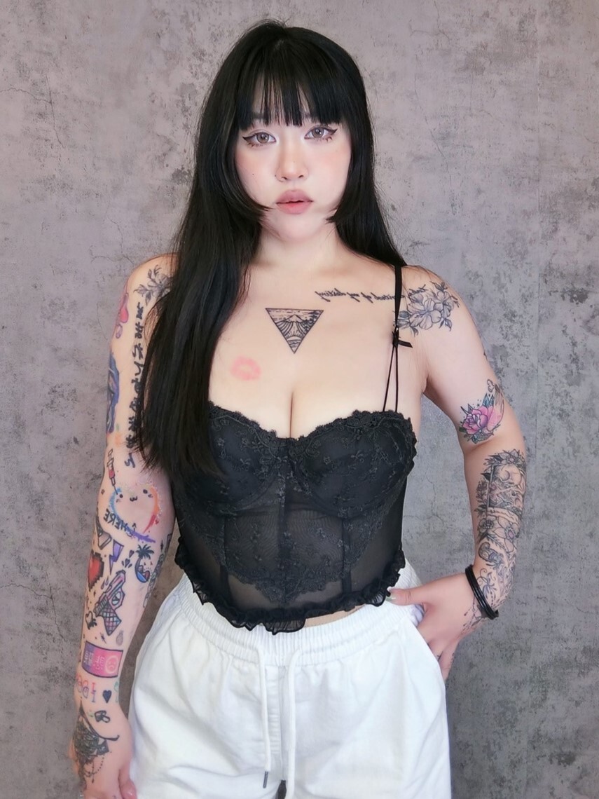 蝴蝶結蕾絲馬甲