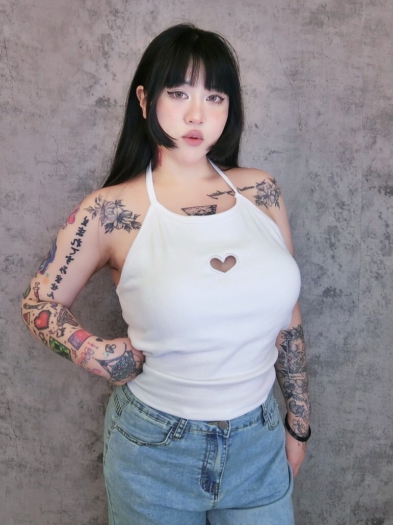 美背胸簍空愛心削肩BraTop