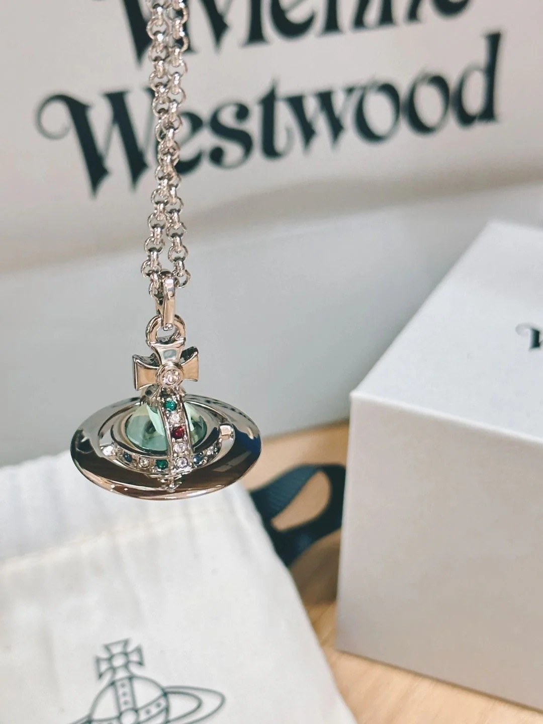 Vivienne Westwood項鍊(中)＋耳環(小)套裝