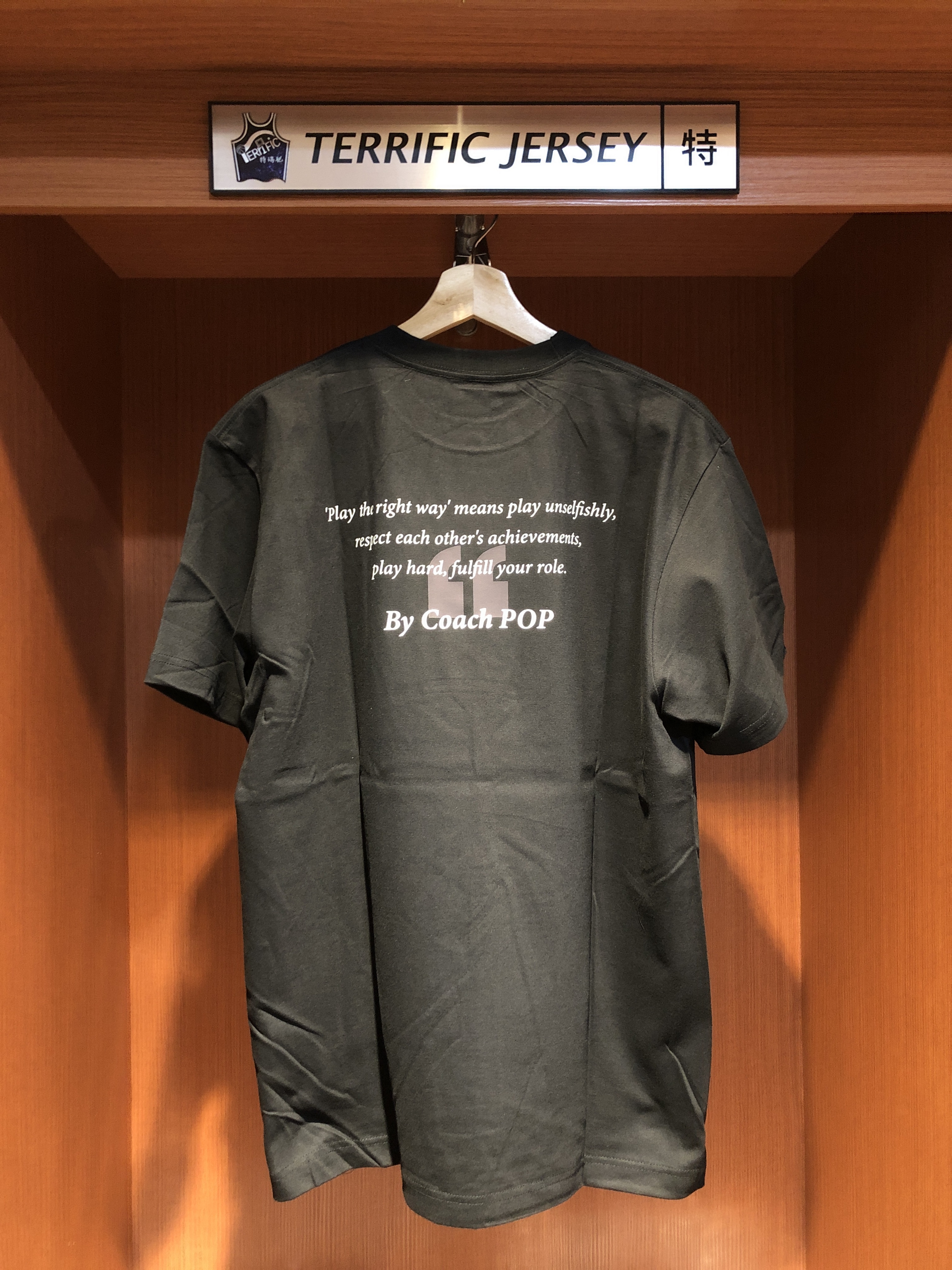 NBA服飾 Gregg Popovich 聖安東尼奧馬刺 退休紀念 標語小圖 人臉 XXL限定 獨家商品