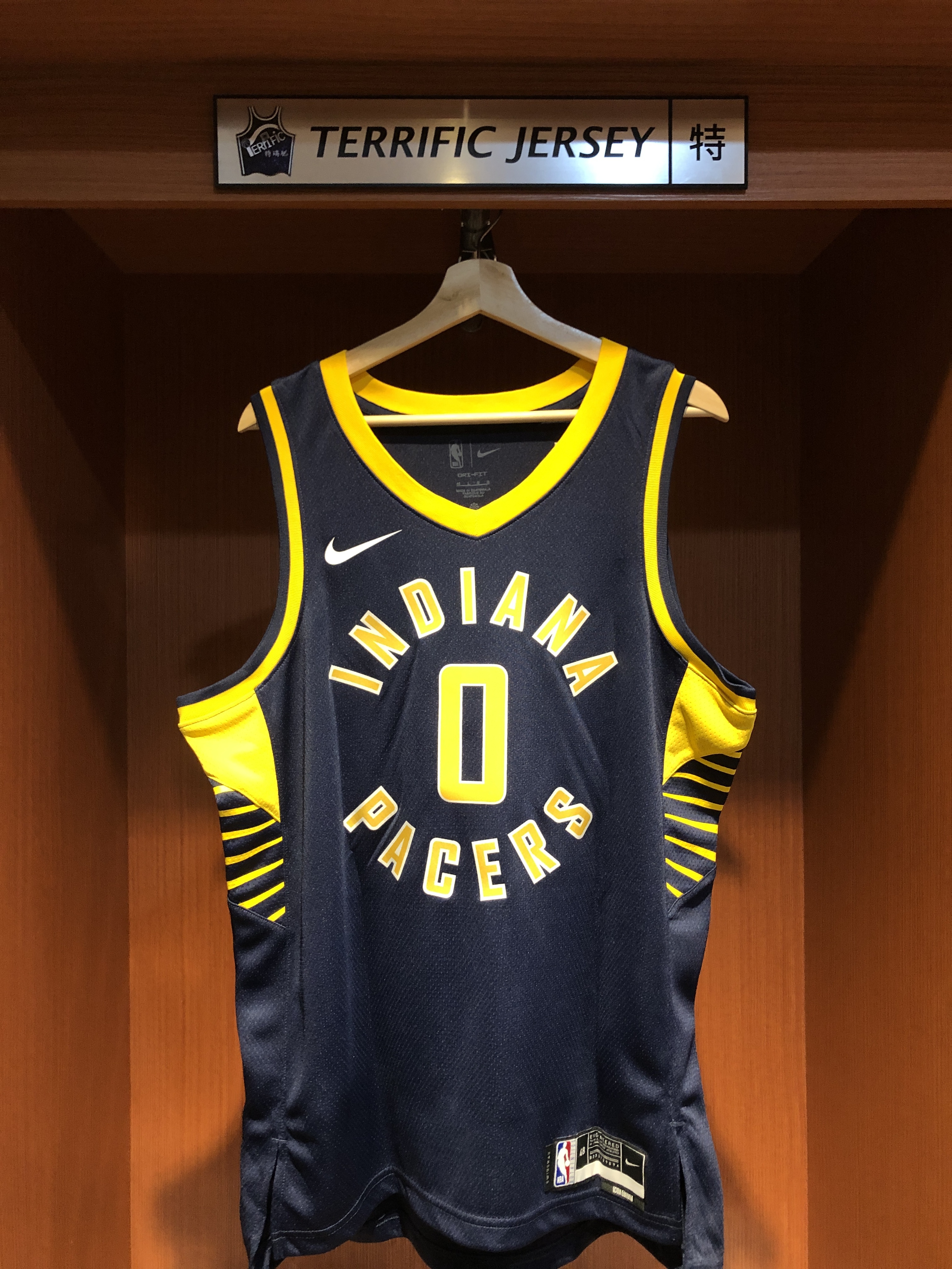 NBA球衣 親簽含認證 Tyrese Haliburton 印第安那溜馬深藍 Icon Nike Swingman 球迷版 熱轉印 Fanatics 官方雷射編號 全新