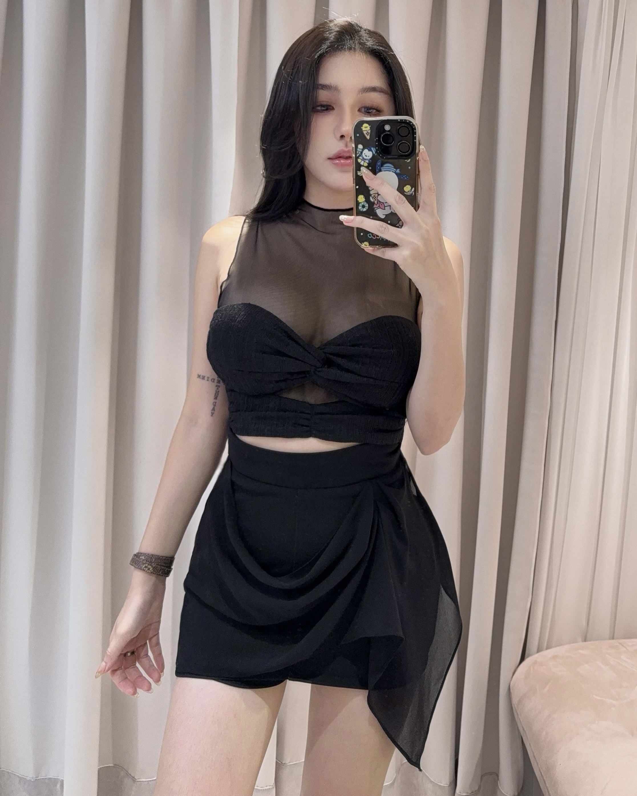 訂製-性感網紗小高領扭轉上衣