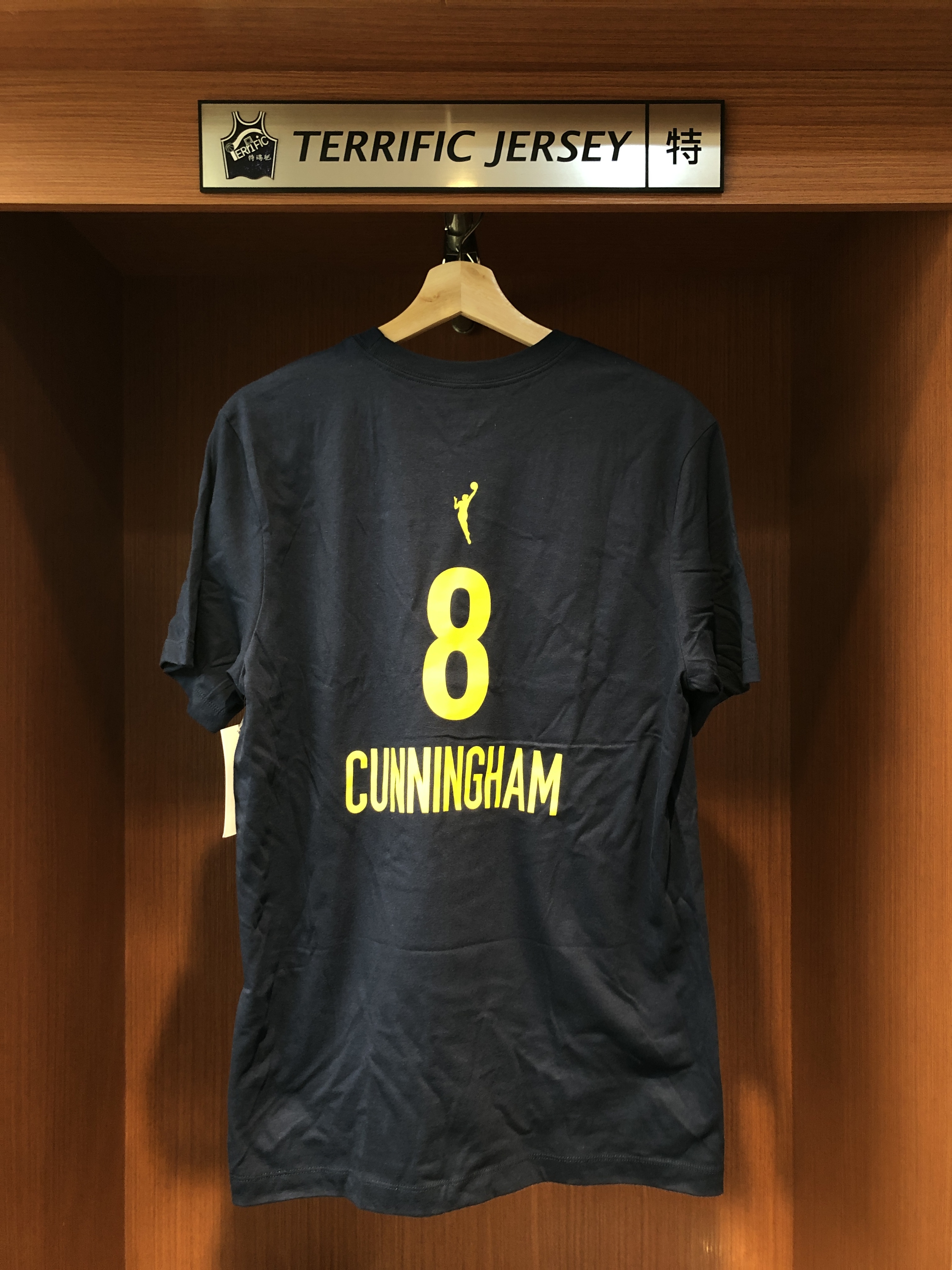 WNBA短袖 Sophie Cunningham 印第安納狂熱深藍 Nike Player Name Tee 棉質 短袖 全新