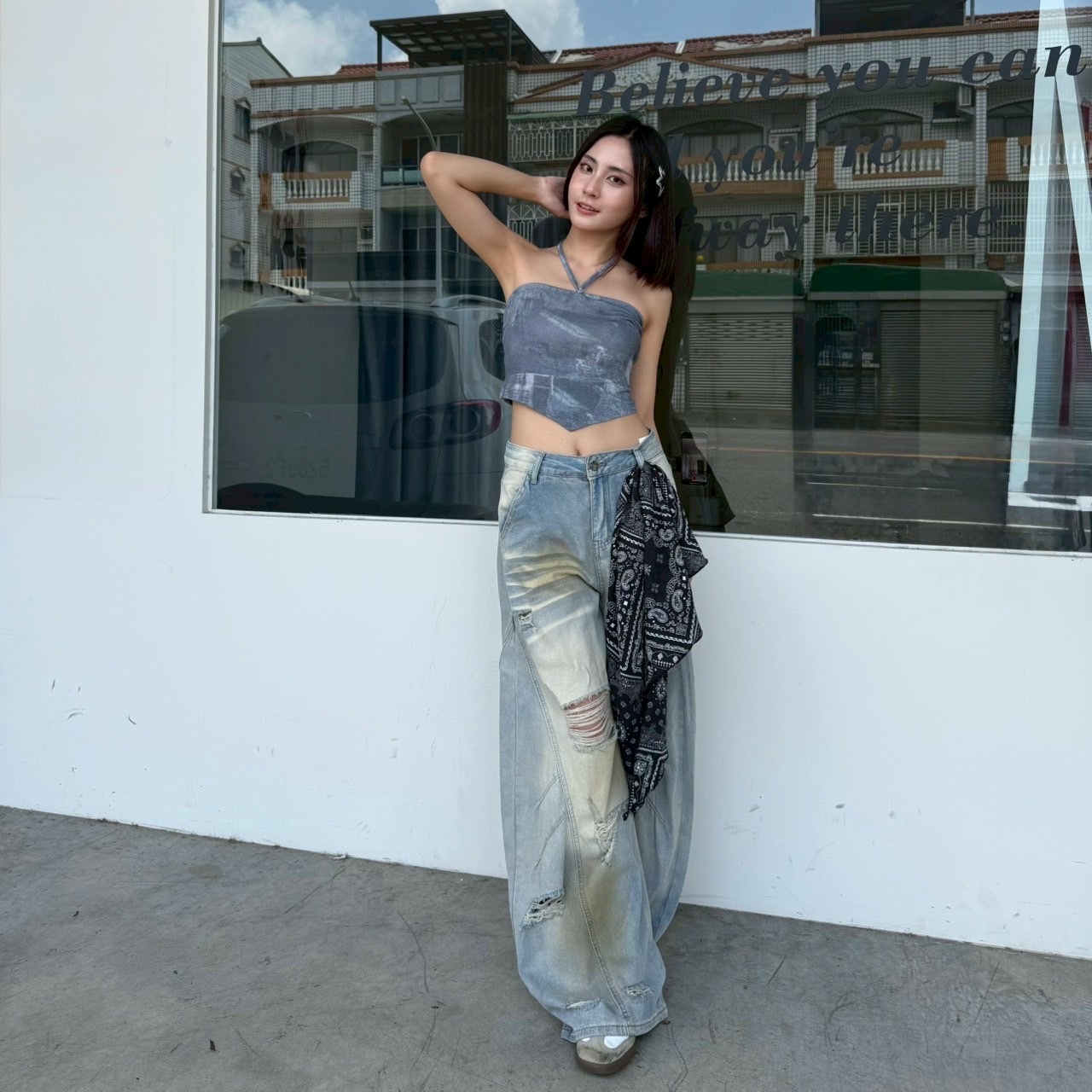 附頭巾髒髒彎刀褲