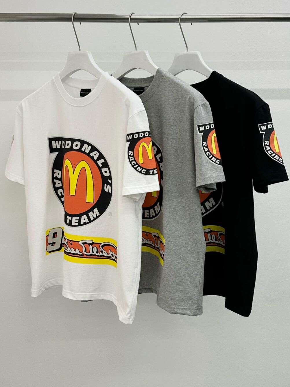 英文字圖案短袖Tee WELL DONE-142T