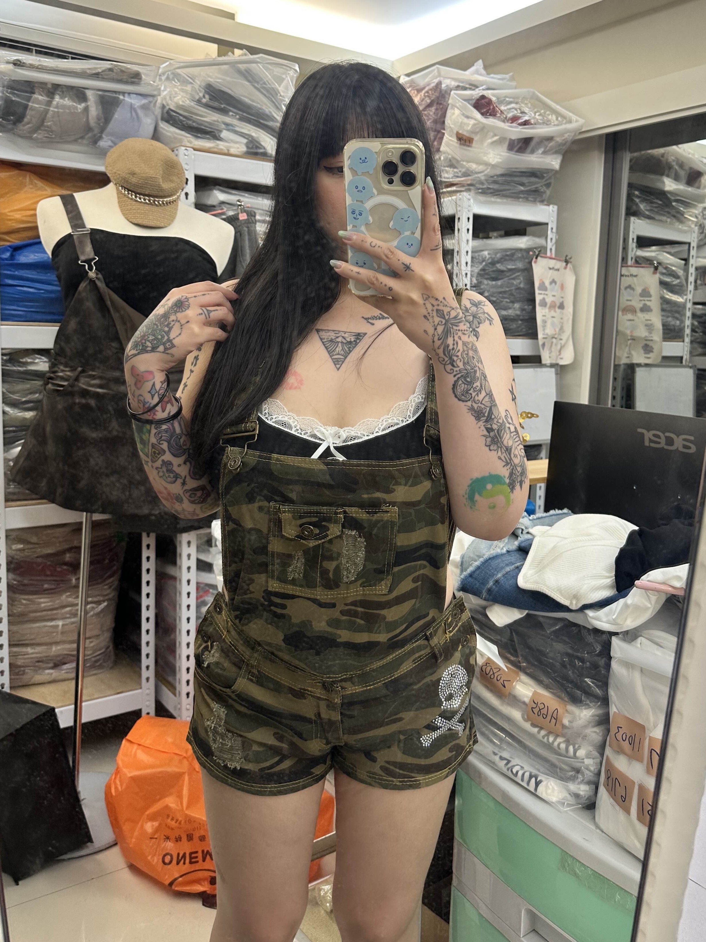 Y2K迷彩低腰吊帶短褲