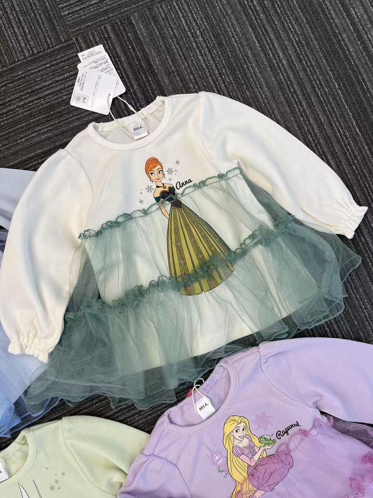 日單 Rela X Disney公主長袖衫