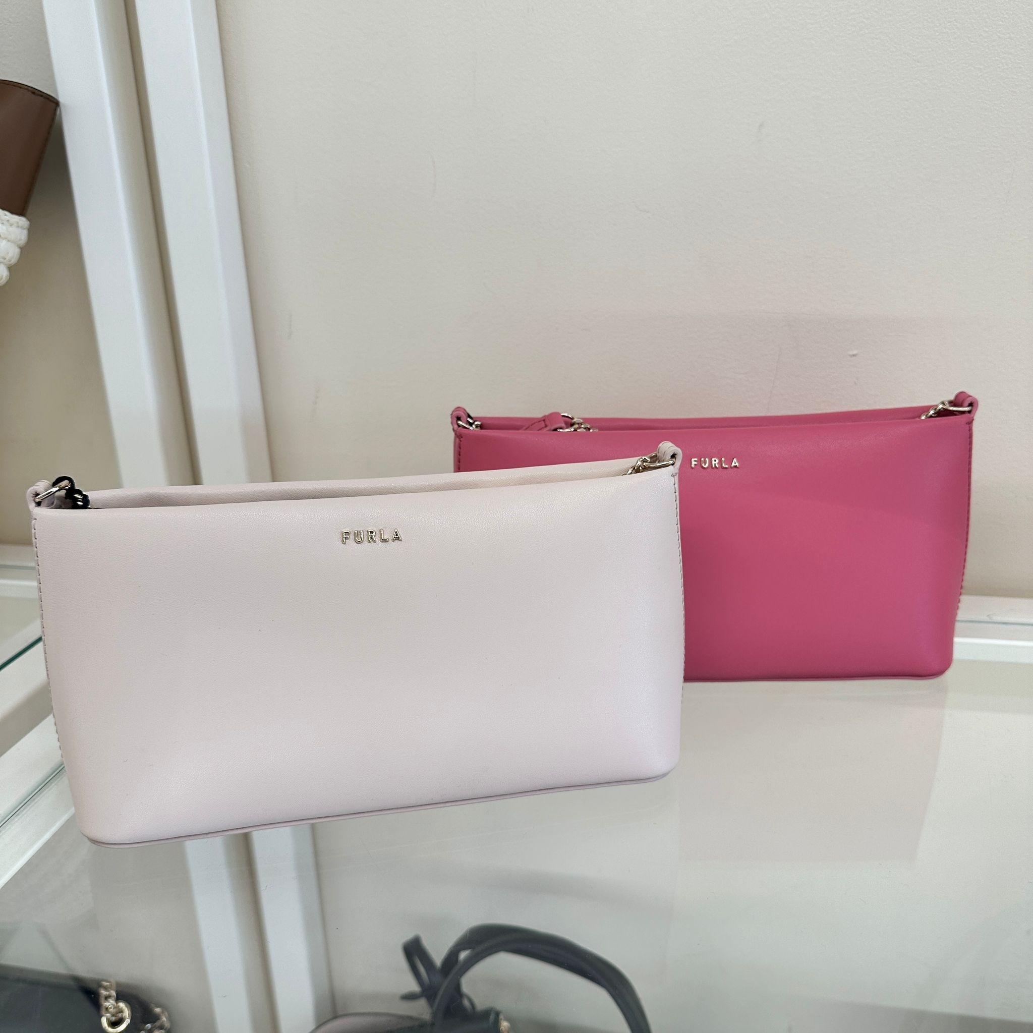 【直播】Q072411 Furla 拉鍊斜孭袋