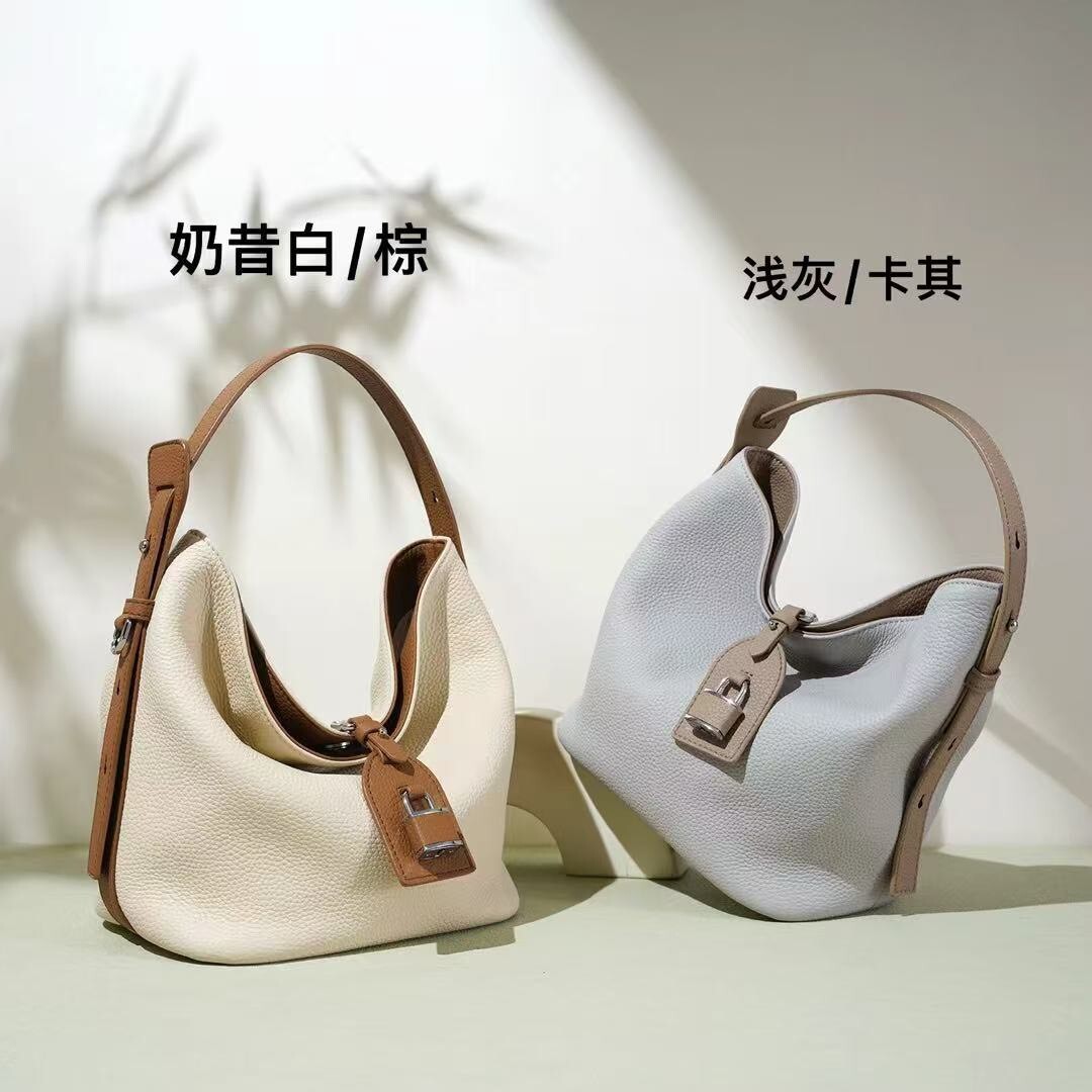 【9313-韓版牛皮鎖頭水桶包】