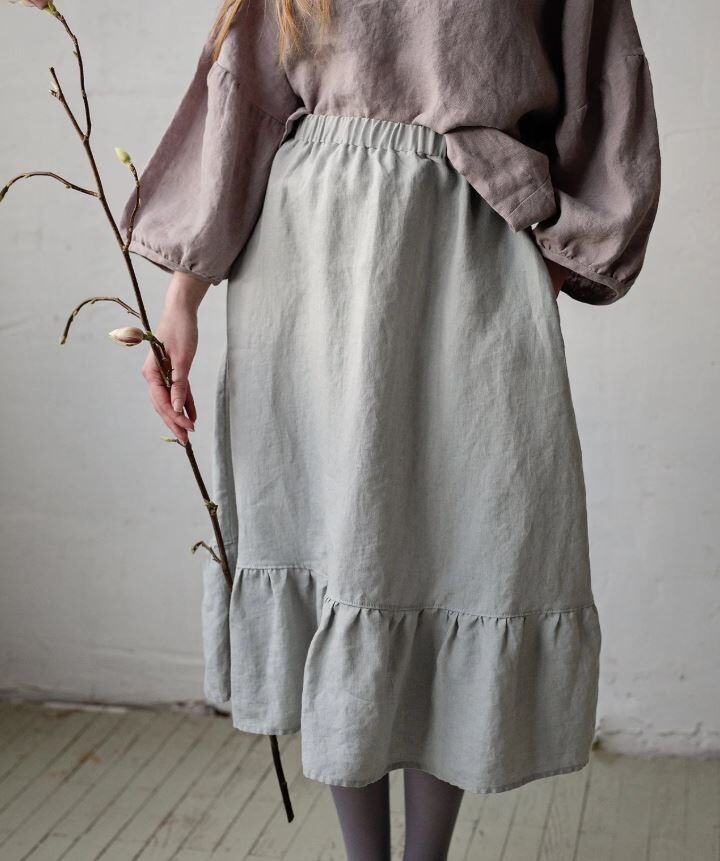 (預購)ALL THE BEAUTIFUL LINEN 大人款-附綁帶荷葉中長裙 Romantic Midi Linen Skirt