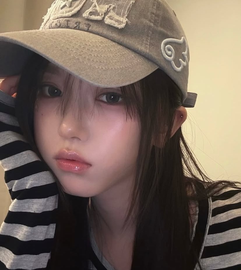 hugyourskin【送料込】HUG friends cap MUSINSA公式 | HUG YOUR SKIN Hug Friends Cap (Charcoal)