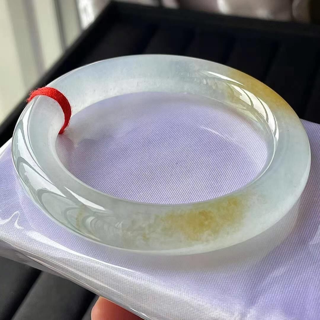 7205551 53.8mm高冰飄黃翡翠圓條手鐲 (52-54)