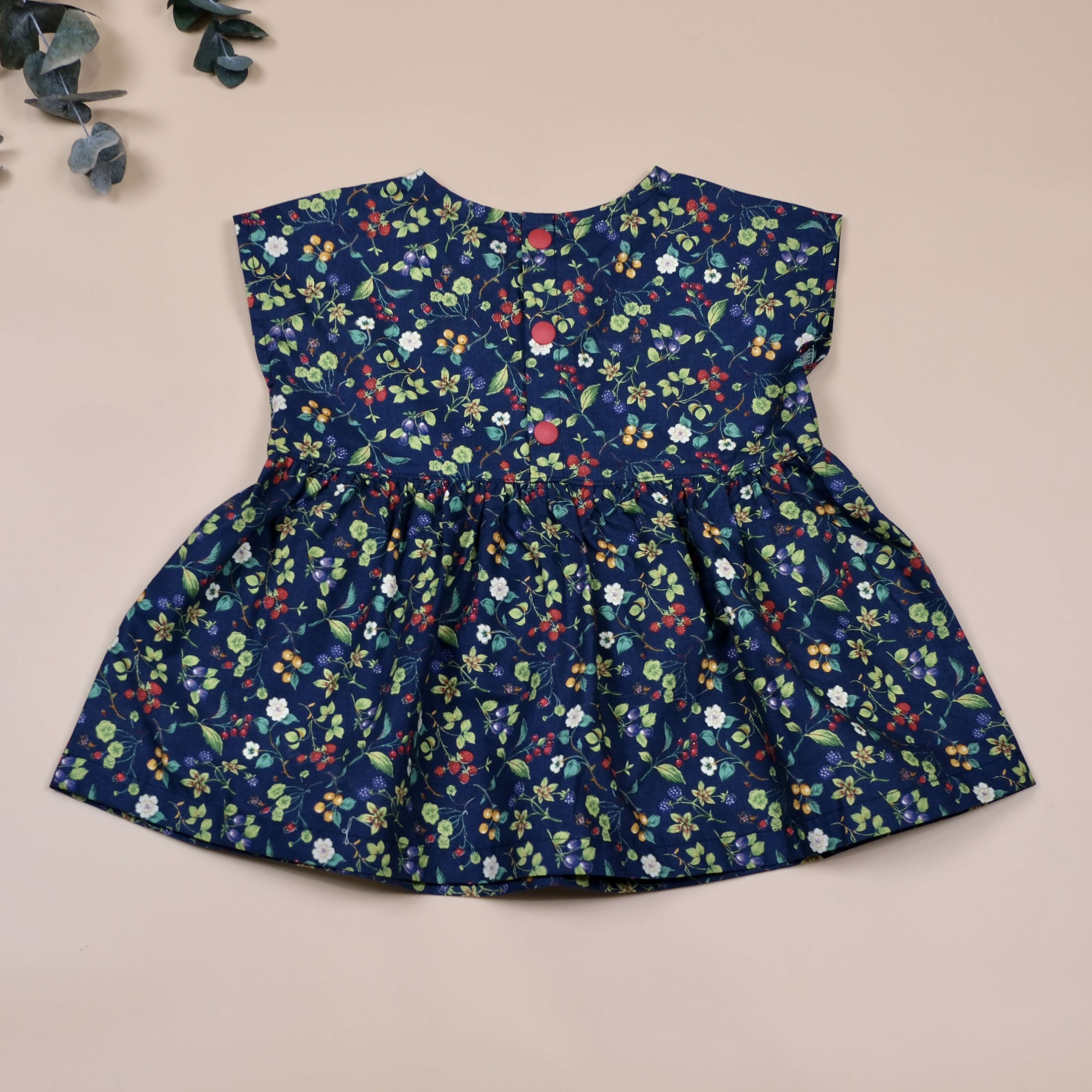 拾花日常系列 ❃ 深藍莓果 ❃ 無袖上衣