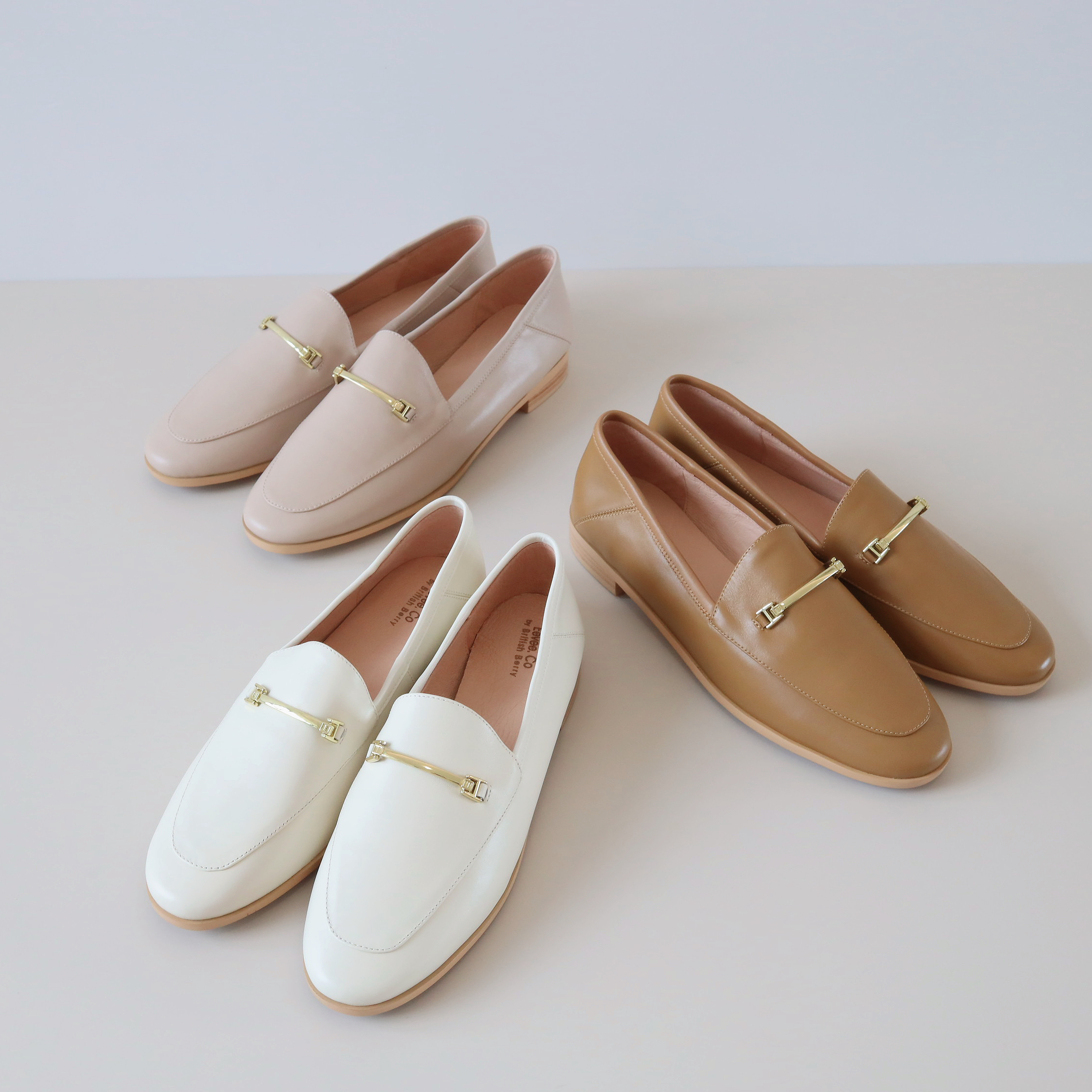 現貨 SS2207 Maya Leather Loafers