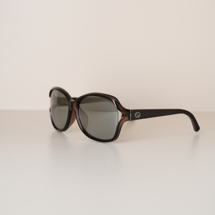 Gucci 菱格紋雙G墨鏡