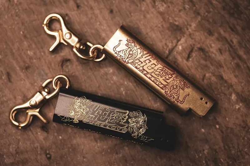 METALIZE 純愛小吃部 X Metalize 黃銅打火機套