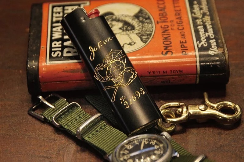 METALIZE Bic/黃銅打火機套-橫須賀阿拉斯加熊