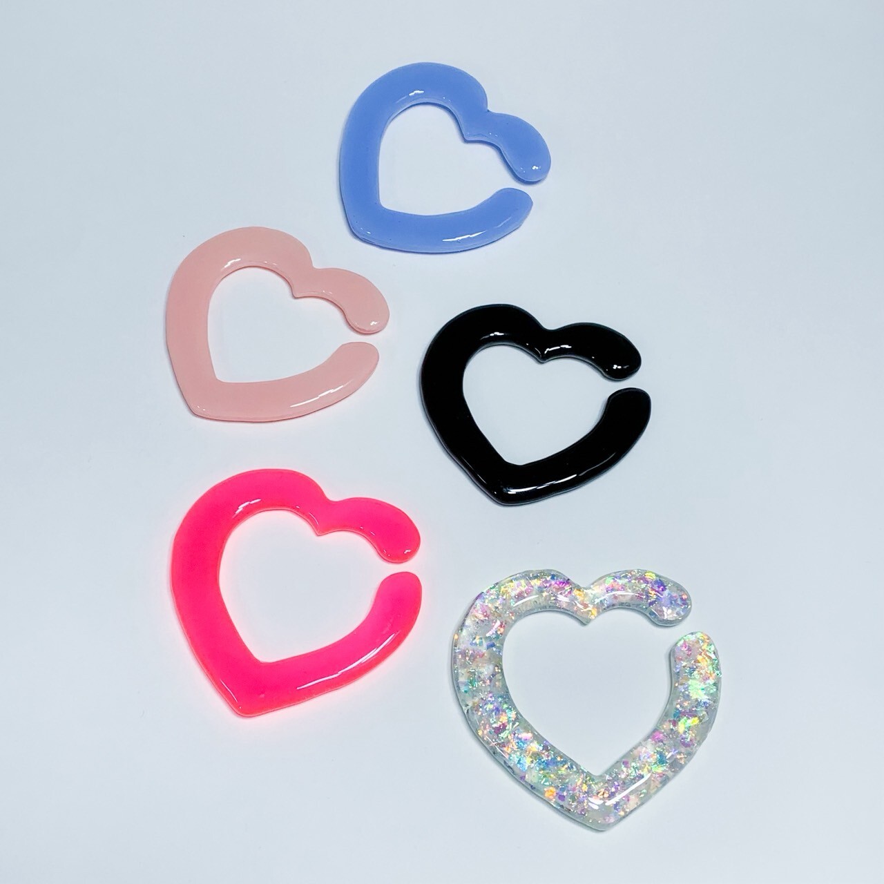 [key's room] 糖果系愛心耳骨夾 | NO.4