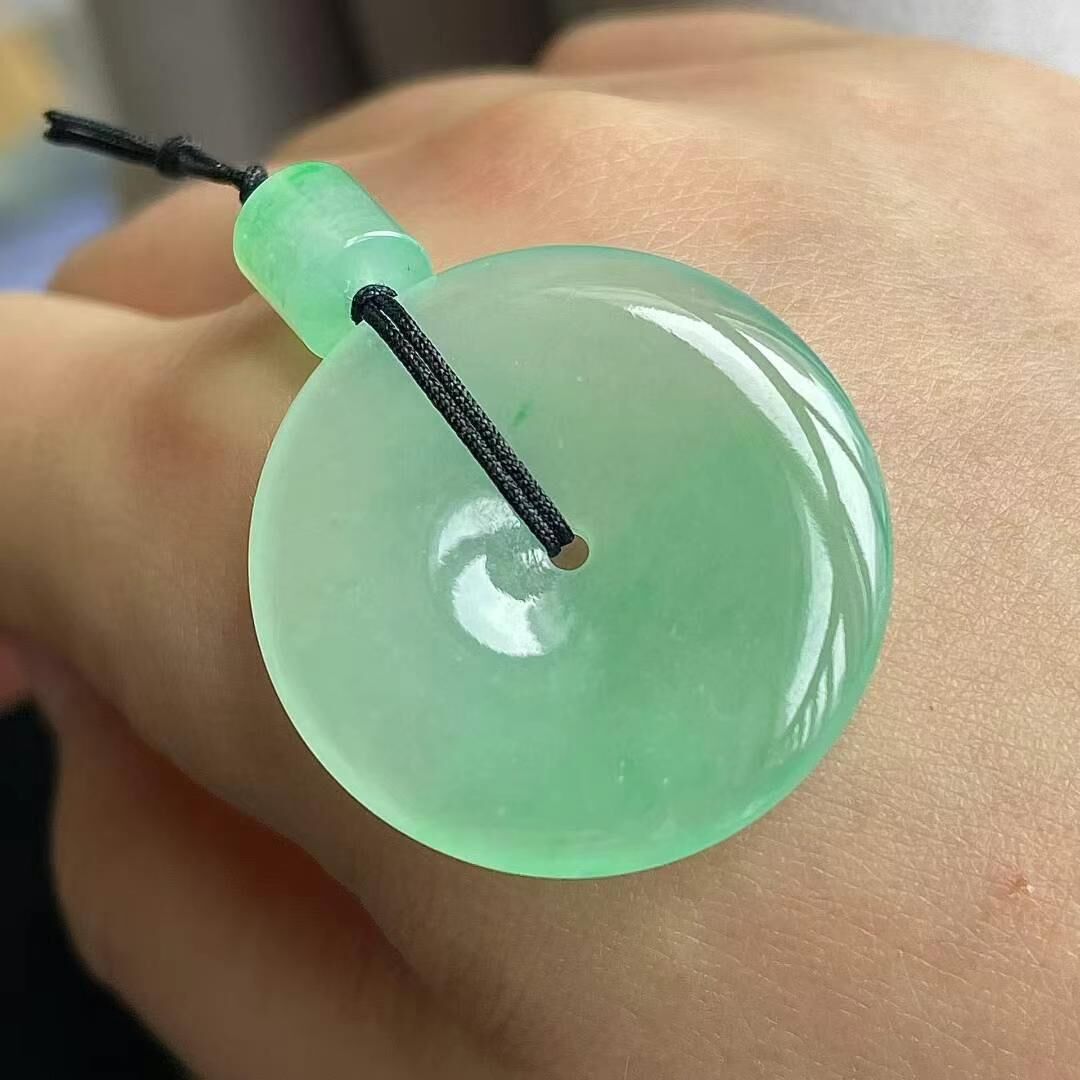 7205560 翡翠冰綠平安扣吊墜 (27.5mm直徑)