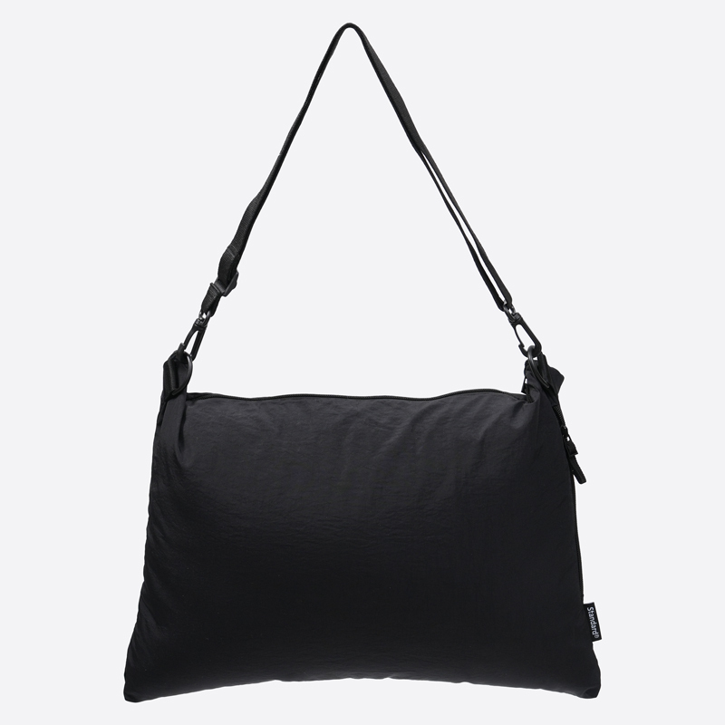 SP 尼龍側背包/黑 42.5×30×3cm