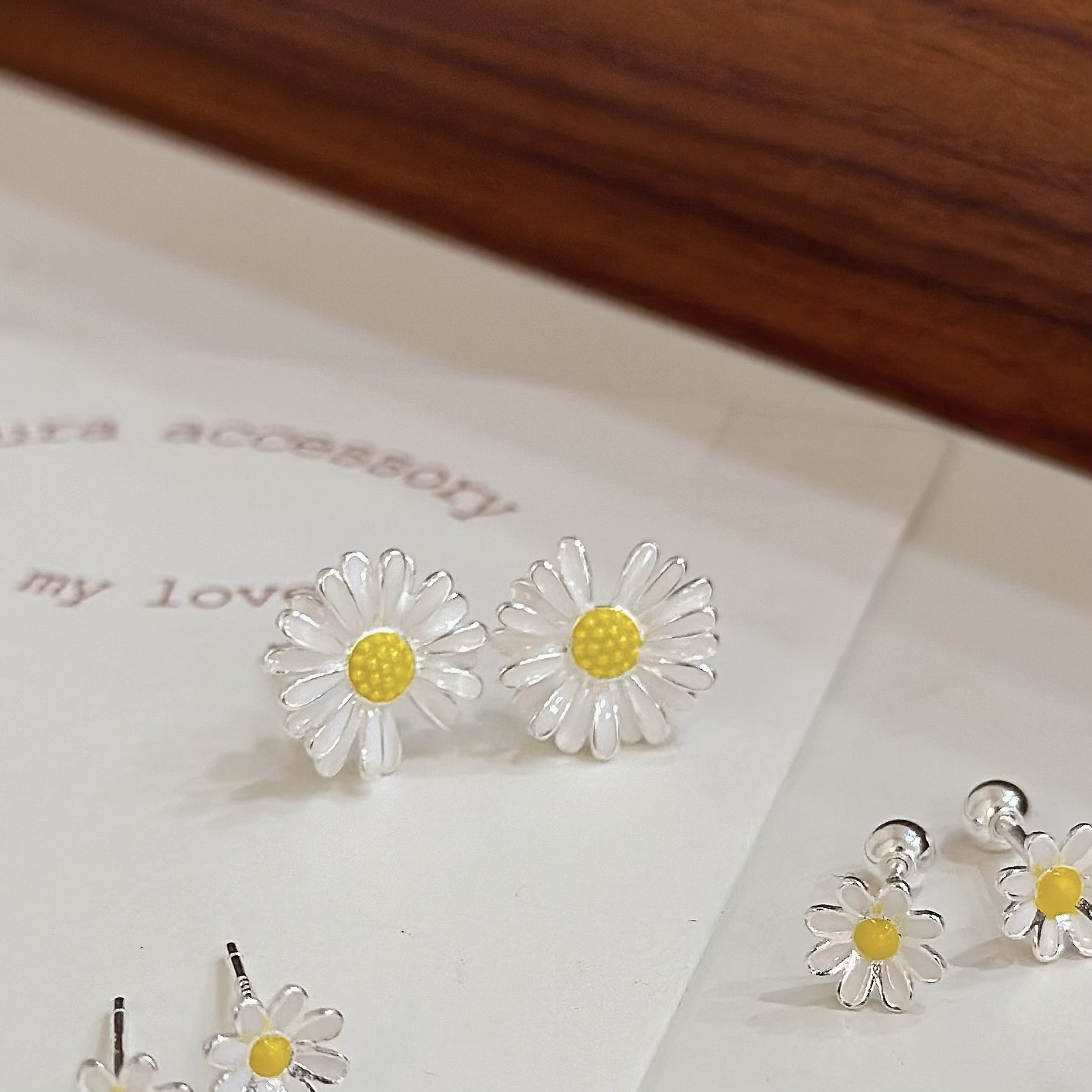 C327開口雛菊純銀耳針