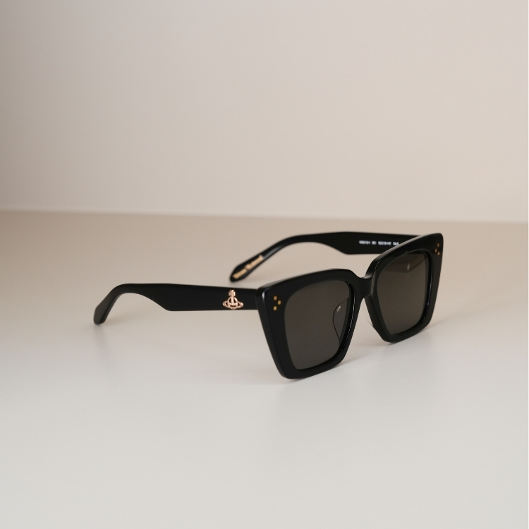 FH23 VIVIENNE WESTWOOD 黑色方型三點墨鏡 預購