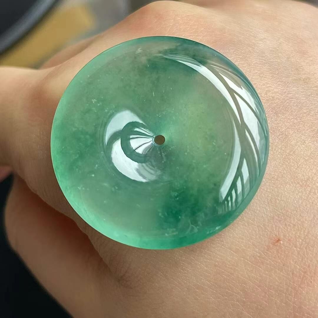 7205563 翡翠冰種飄花平安扣吊墜 (31.3mm直徑)