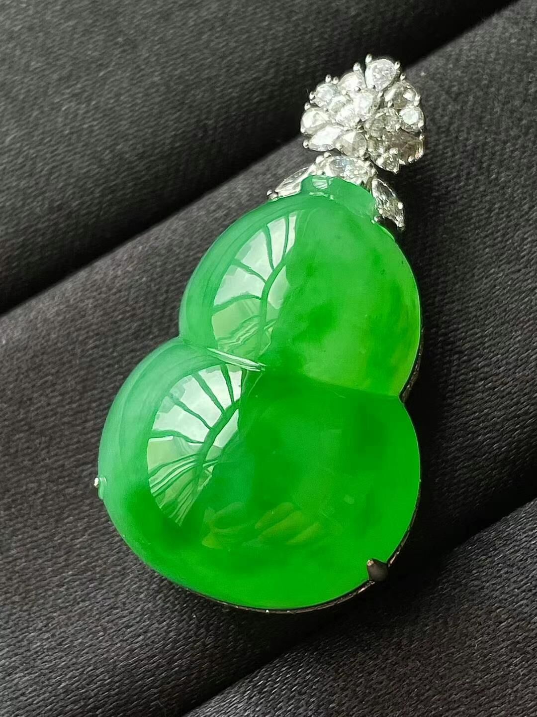 7205564 翡翠冰陽綠葫蘆吊墜