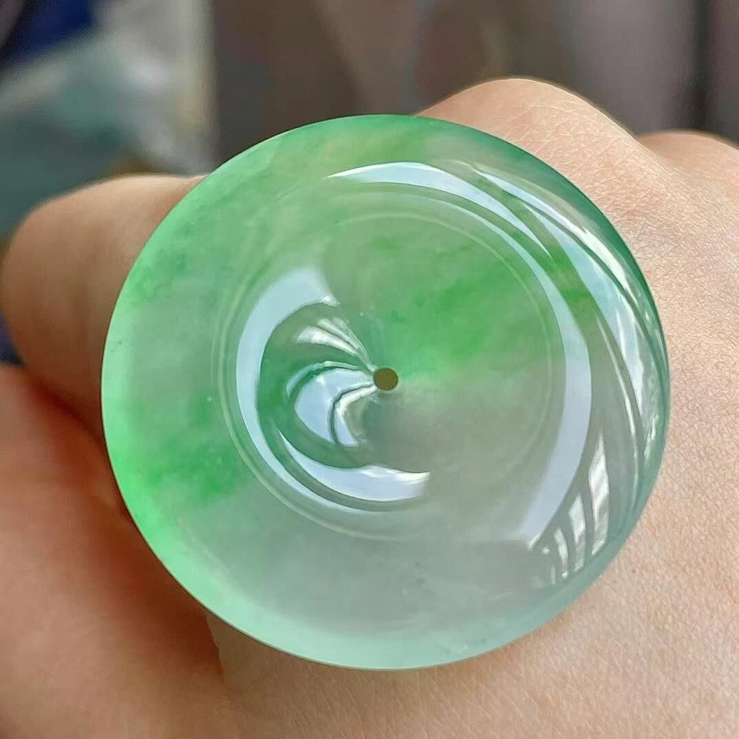 7205568 翡翠冰陽綠平安扣吊墜 (33.5mm直徑)