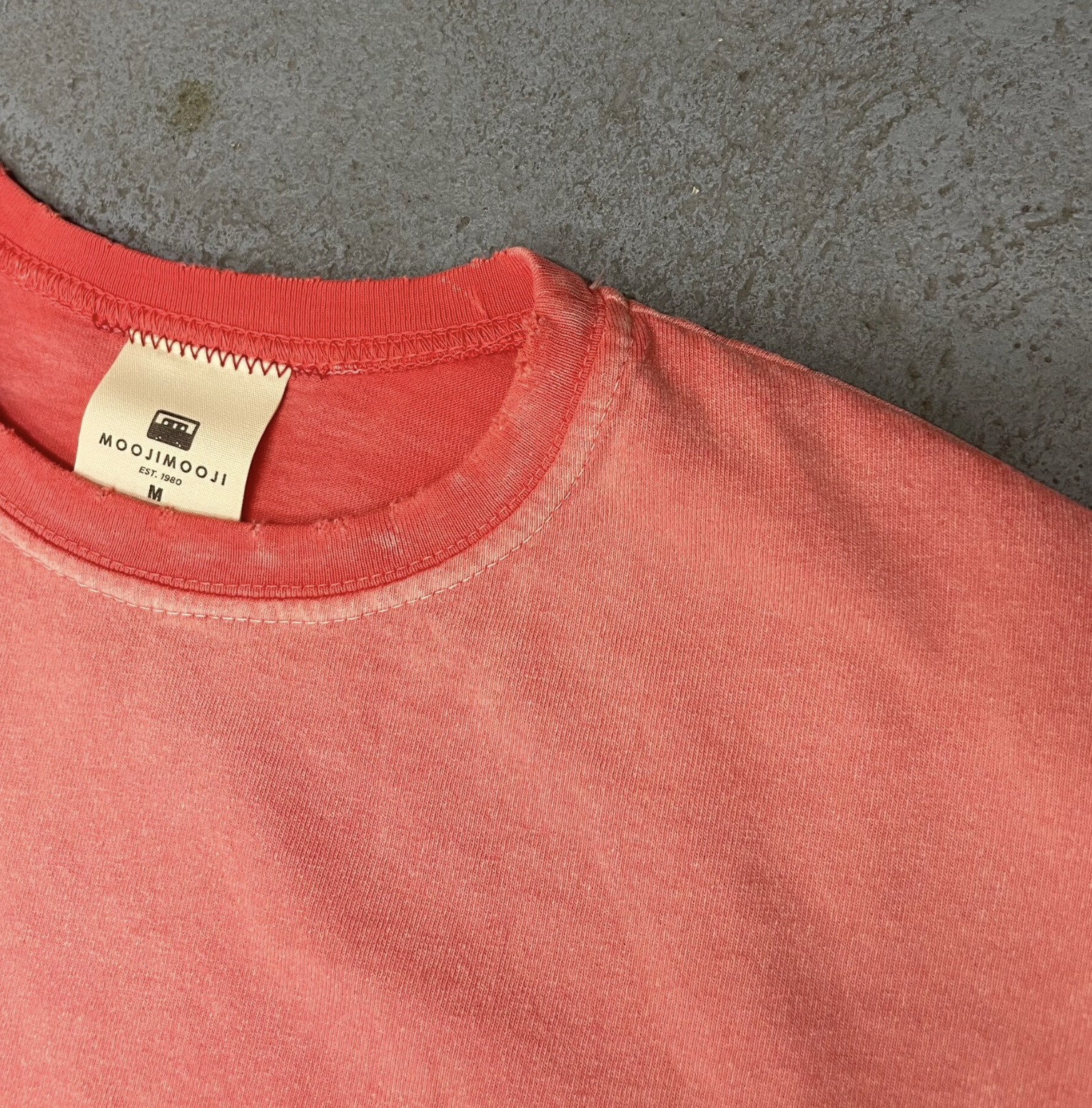 [Instock] MOOJIMOOJI OVERSIZE CROP T-SHIRTS | AGED CORAL