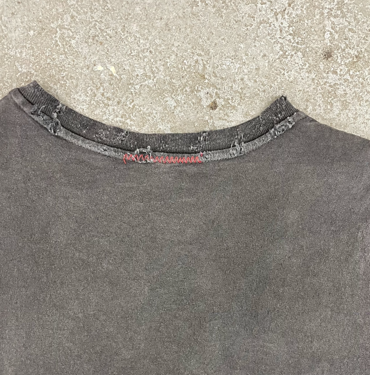 [Instock] MOOJIMOOJI OVERSIZED CROP T-SHIRTS | VINTAGE BLACK