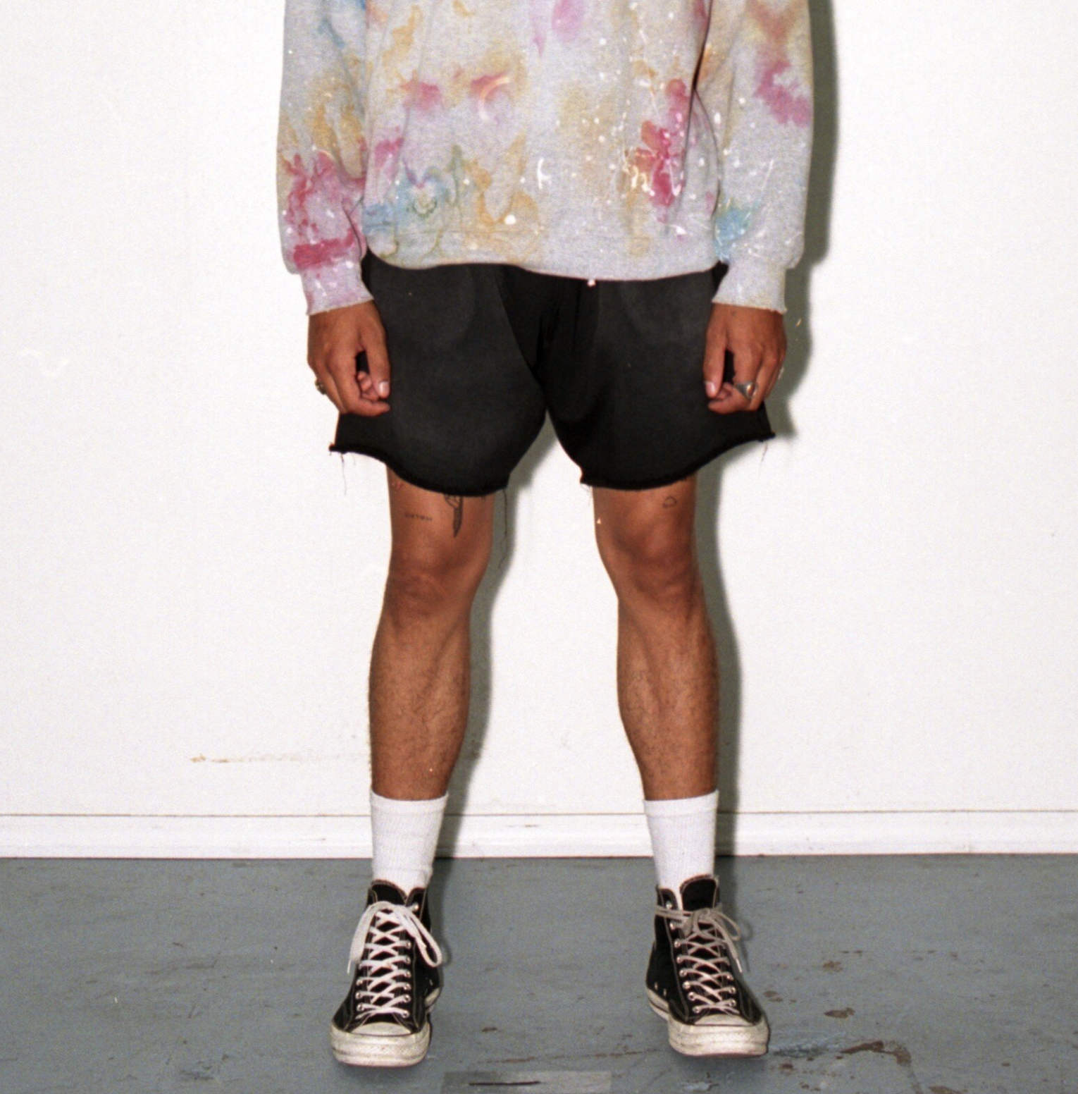 [Instock] MOOJIMOOJI SWEAT SHORTS | AGED BLACK