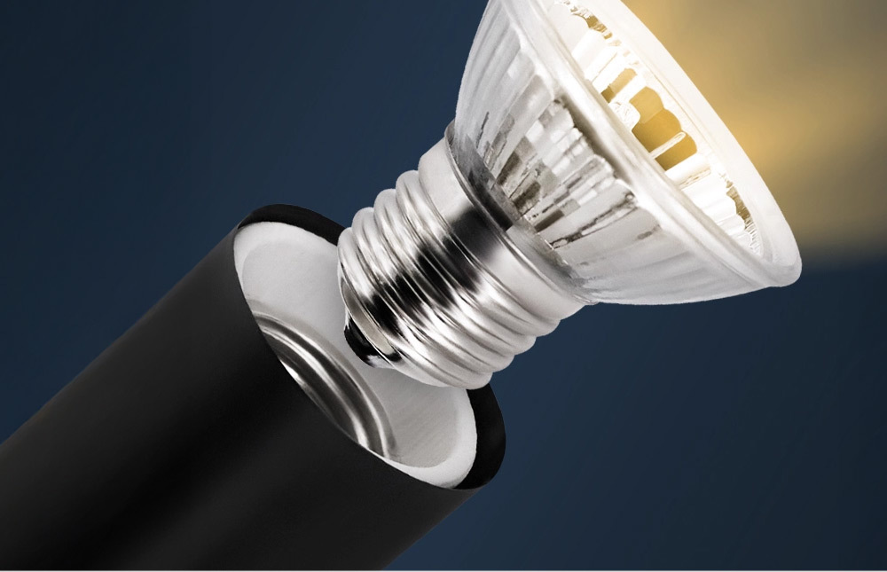 本產品採用E27螺口設計，適用多數市售保溫燈泡，標準台灣110V電壓即可使用