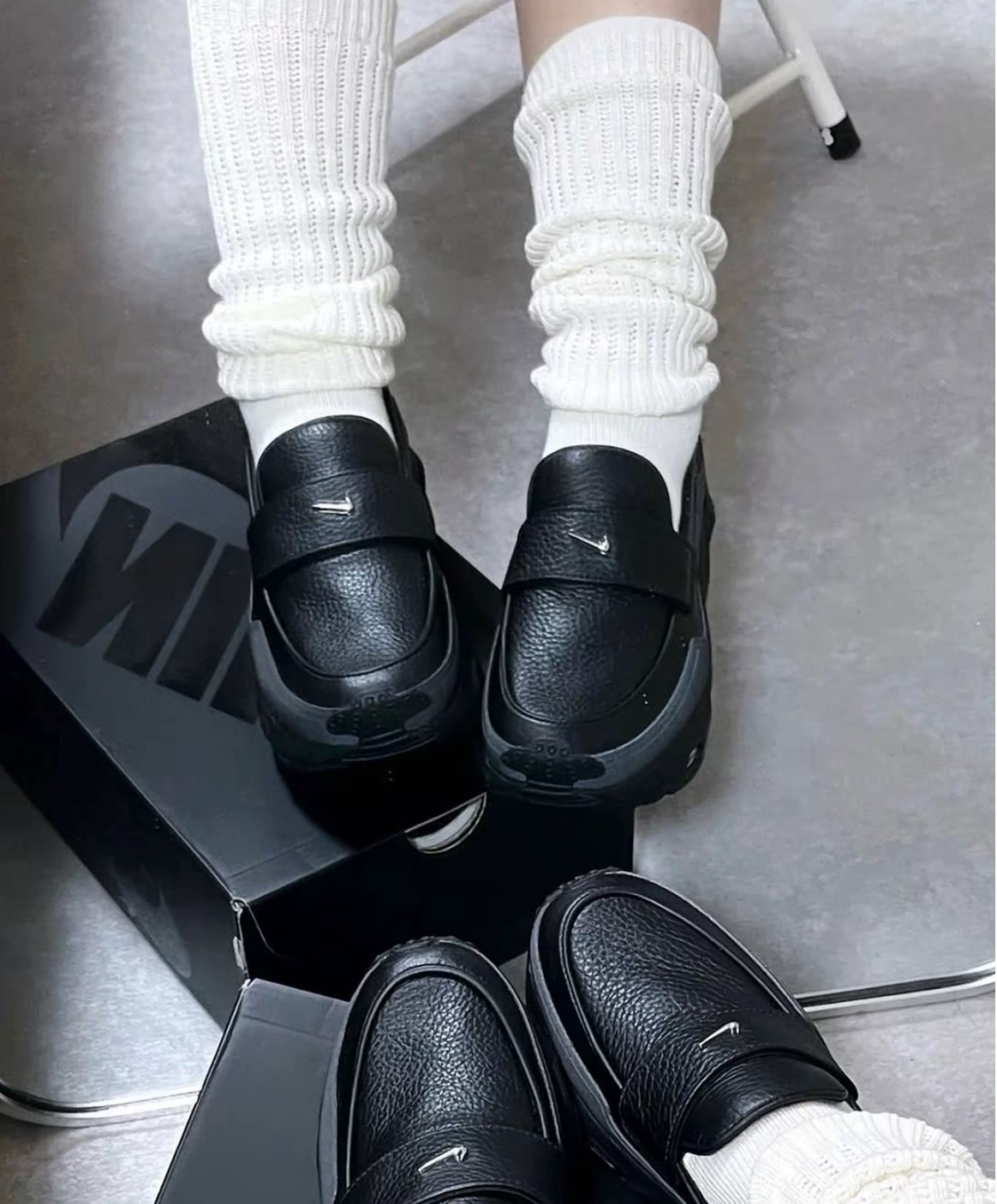 Nike SWDC 氣墊厚底樂福鞋 女 黑色休閒鞋 懶人鞋 百搭增高穿搭神鞋 小隻女最愛 July25