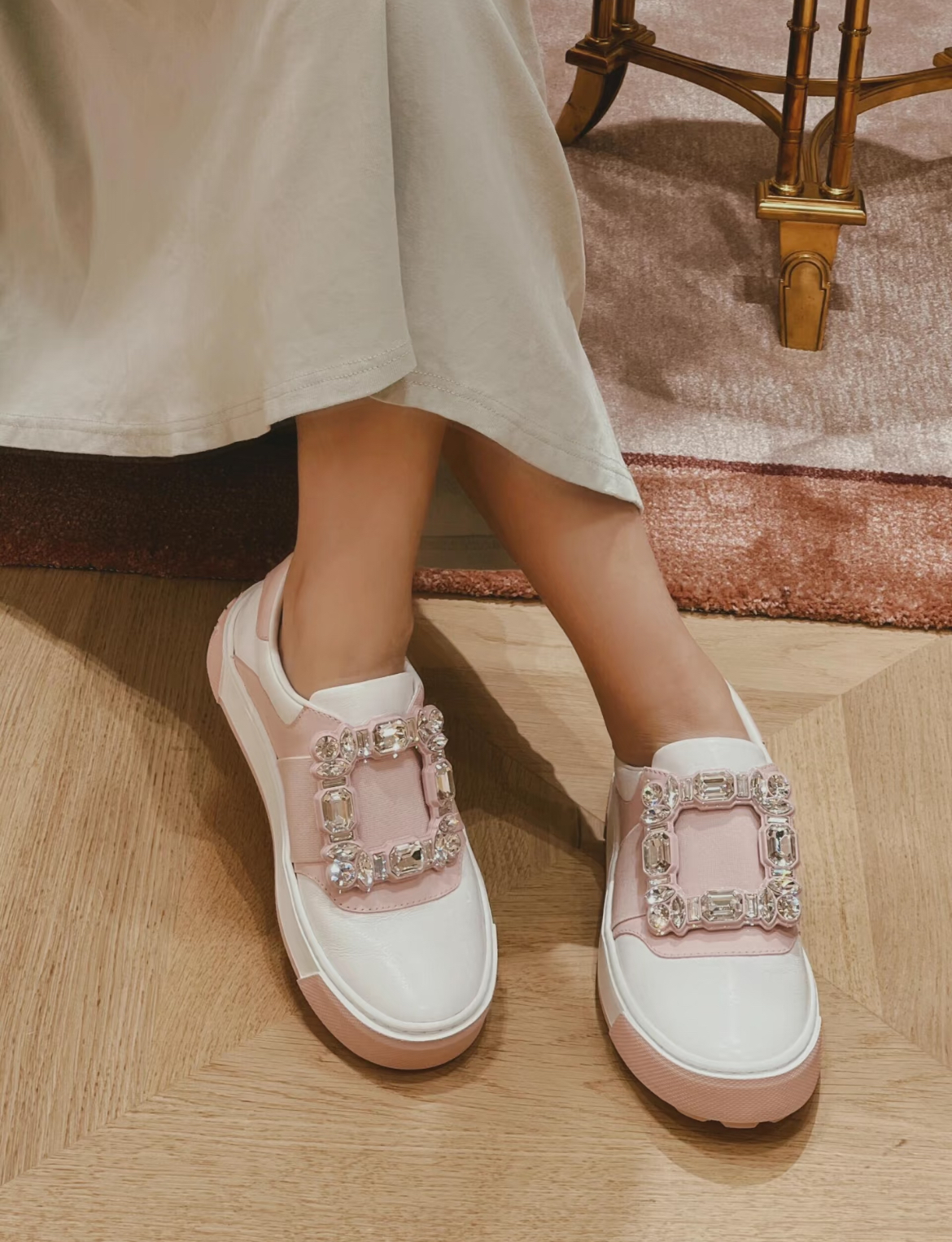 Roger Vivier RV very Vivier strass sneakers pink