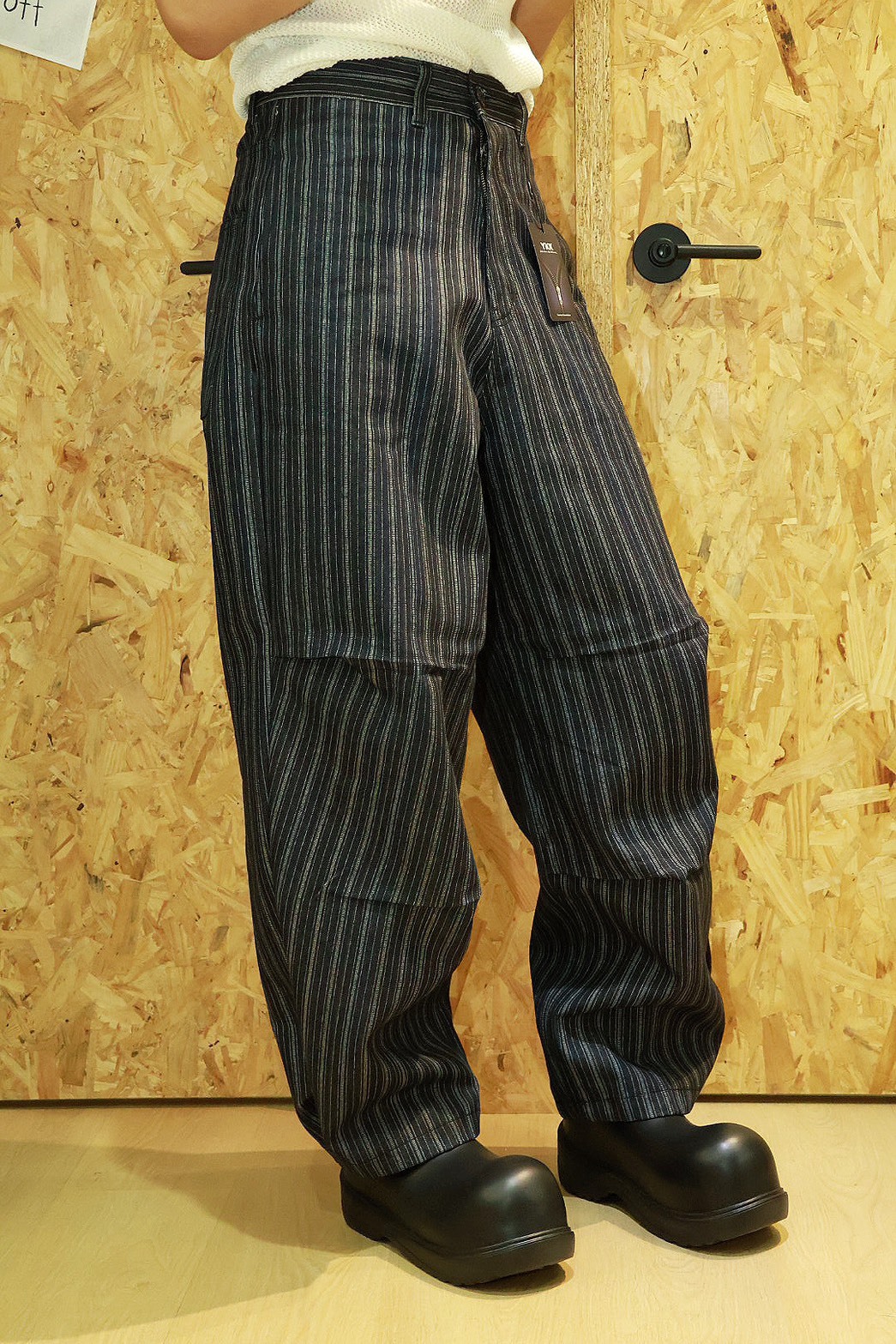 直條紋 膝摺痕 設計 長褲 #牛仔褲