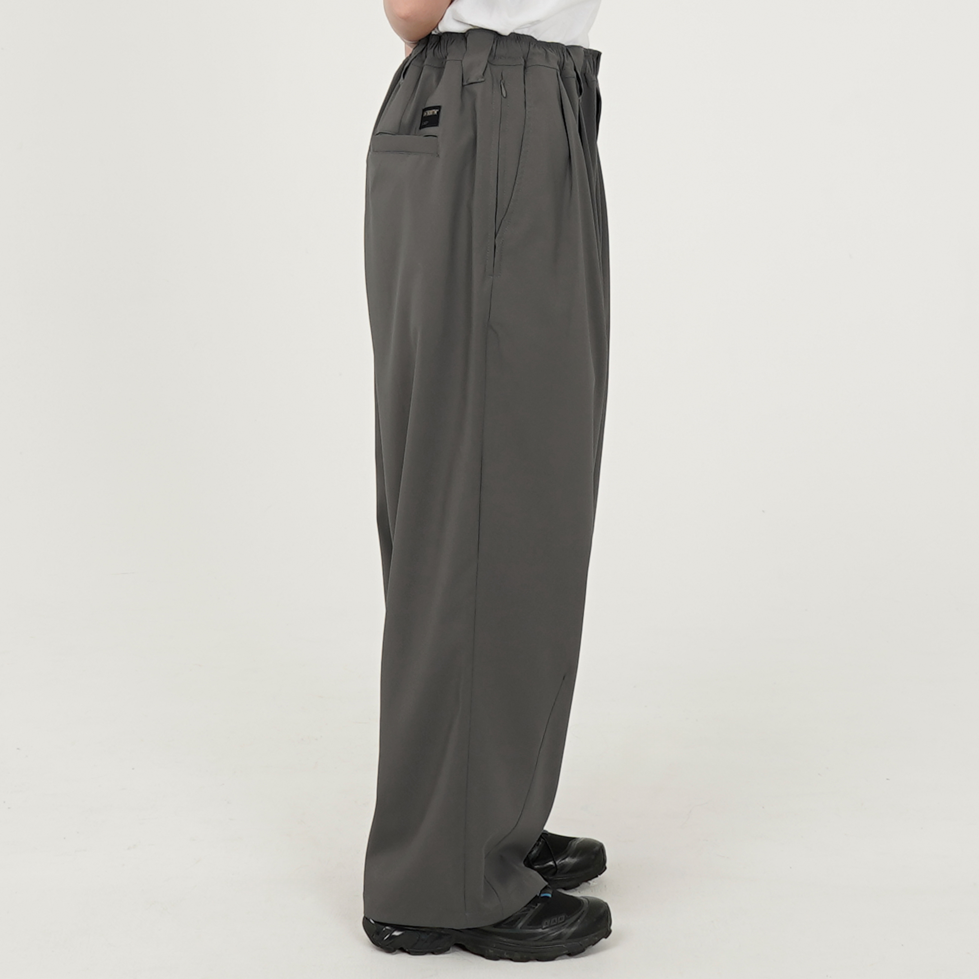 TIGHTBOOTH DRY BAGGY SLACKS - 25SS