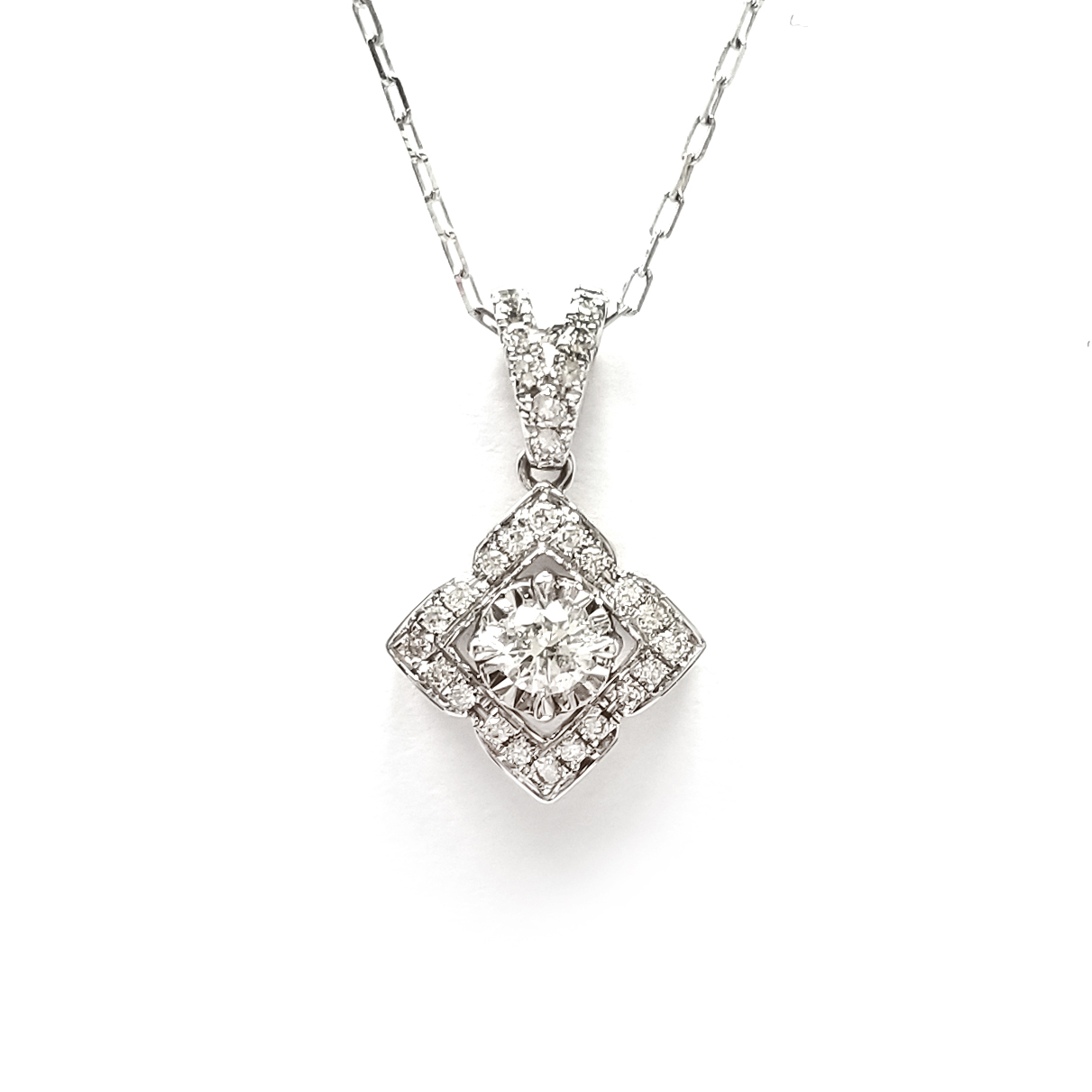 18K白金天然鑽石四芒星頸鏈