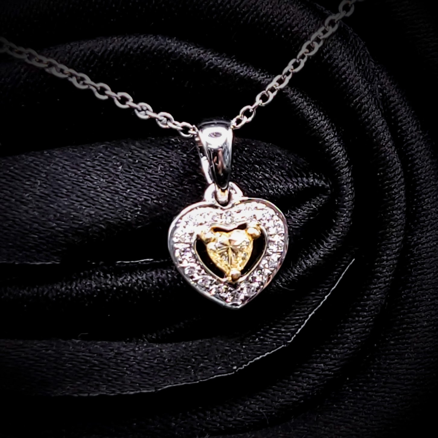 18K Gold 0.14ct Fancy Yellow Heart Shaped Diamond Pendant