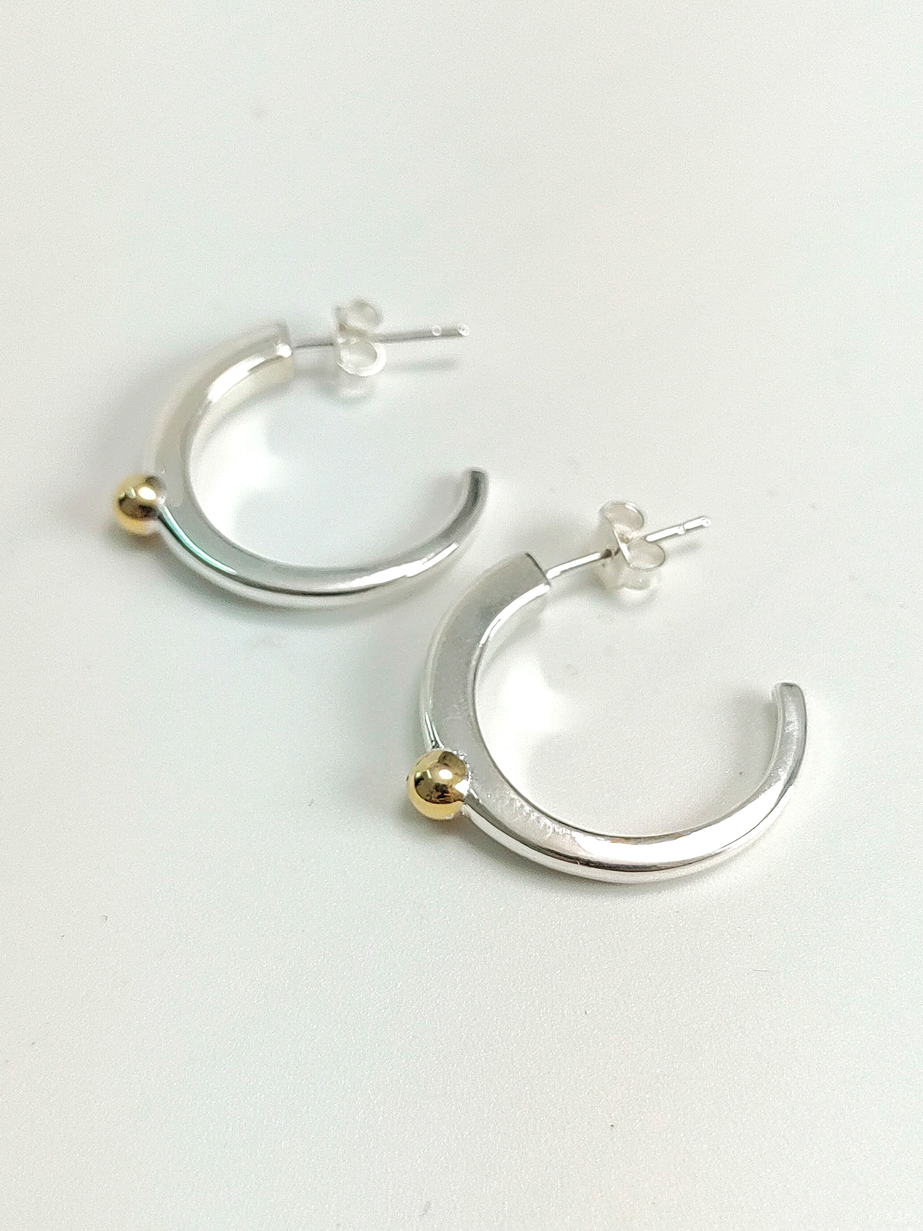 金點半圈銀耳環 (現貨款式）