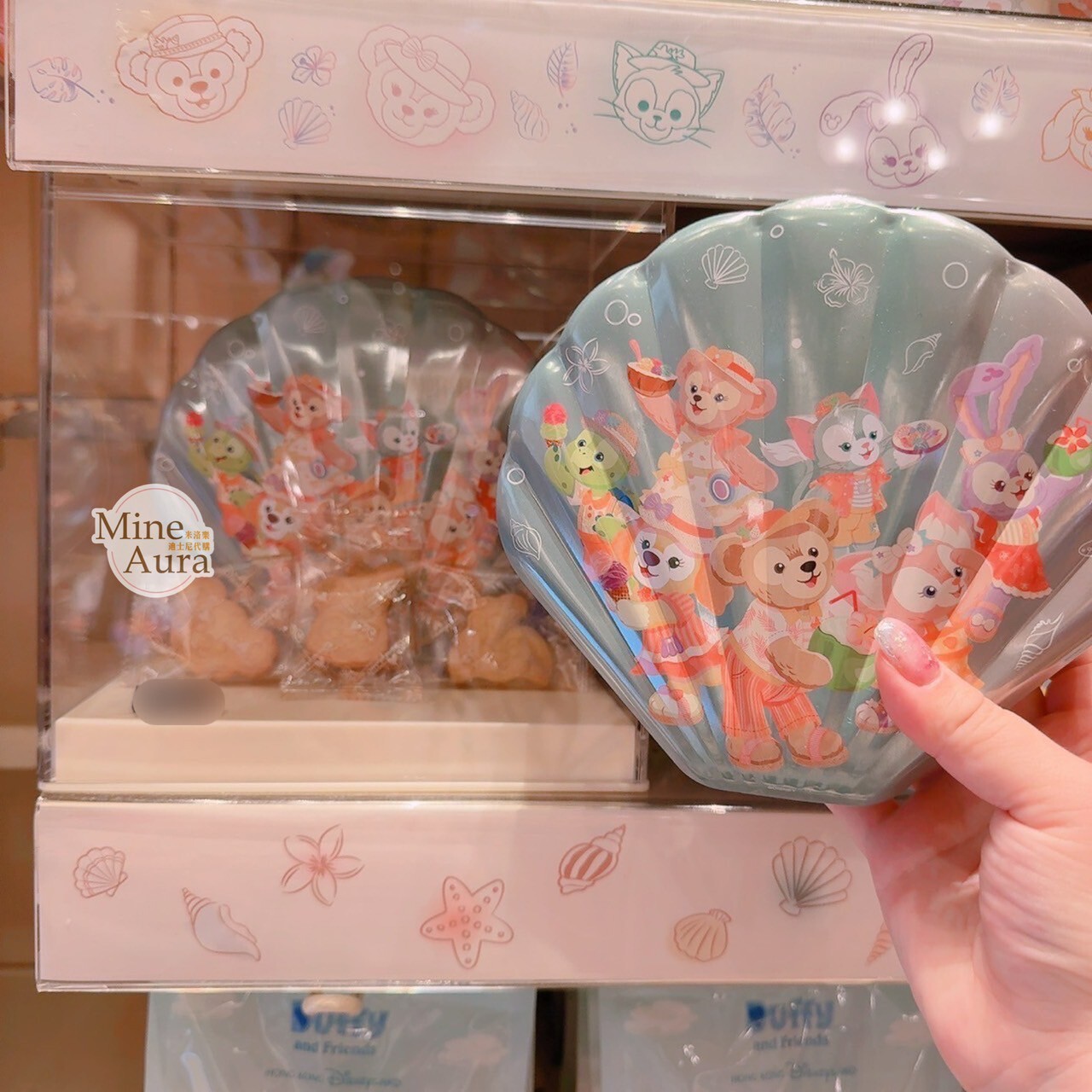 海灘派對系列 達菲Duffy與好友 曲奇餅乾 貝殼造型 鐵盒 -香港迪士尼樂園