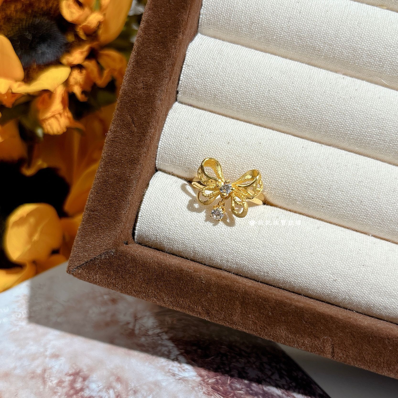 心動蝴蝶結 黃金戒指