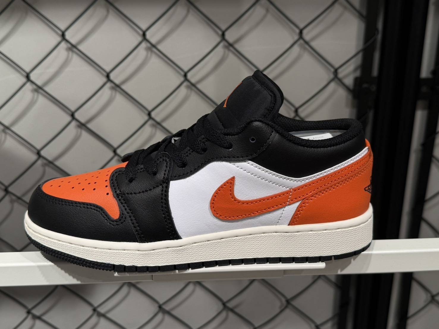 NIKE / (Youth) Air Jordan 1 Low 'Shattered Backboard 2.0' /  JUL25