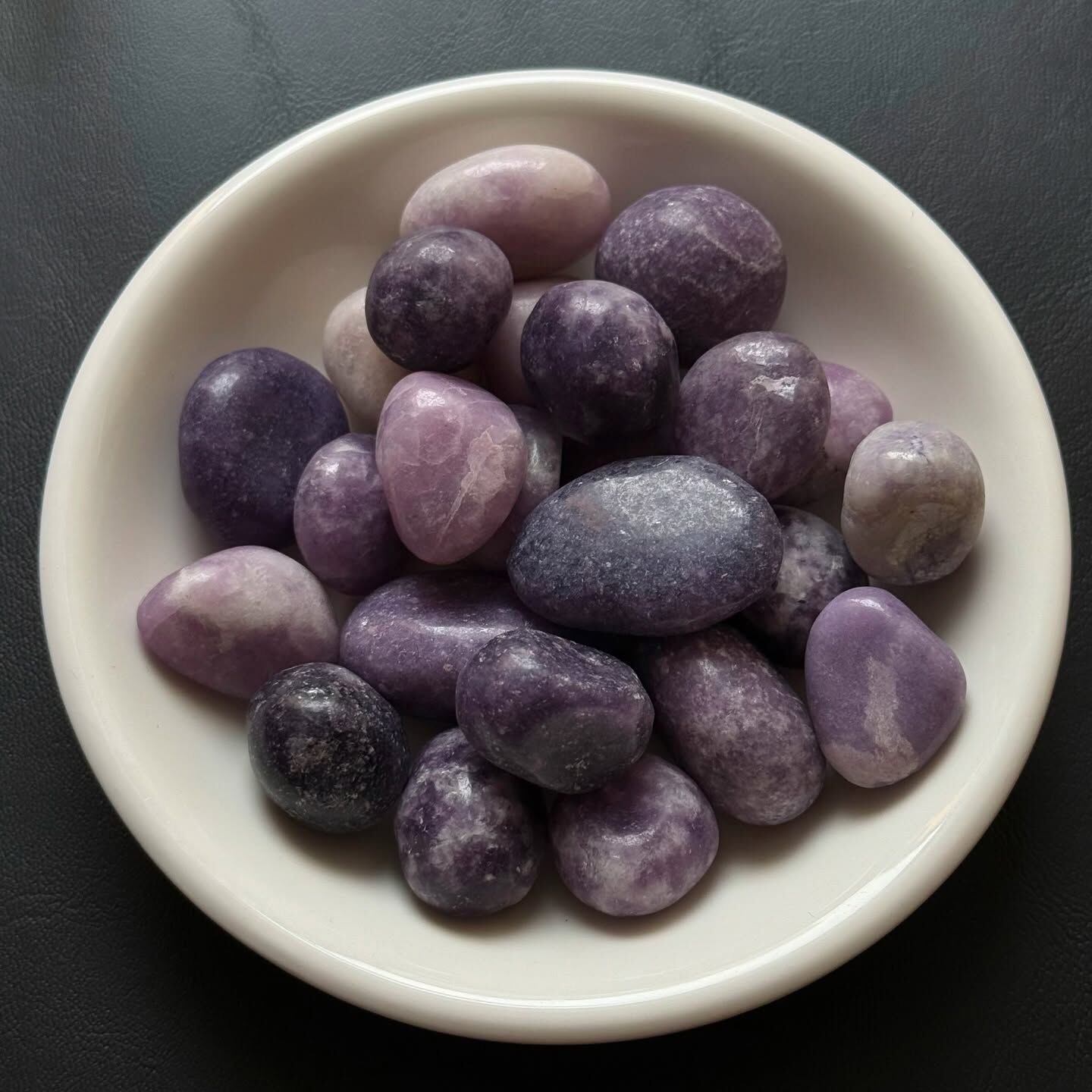 [原石] 紫雲母 水晶滾石