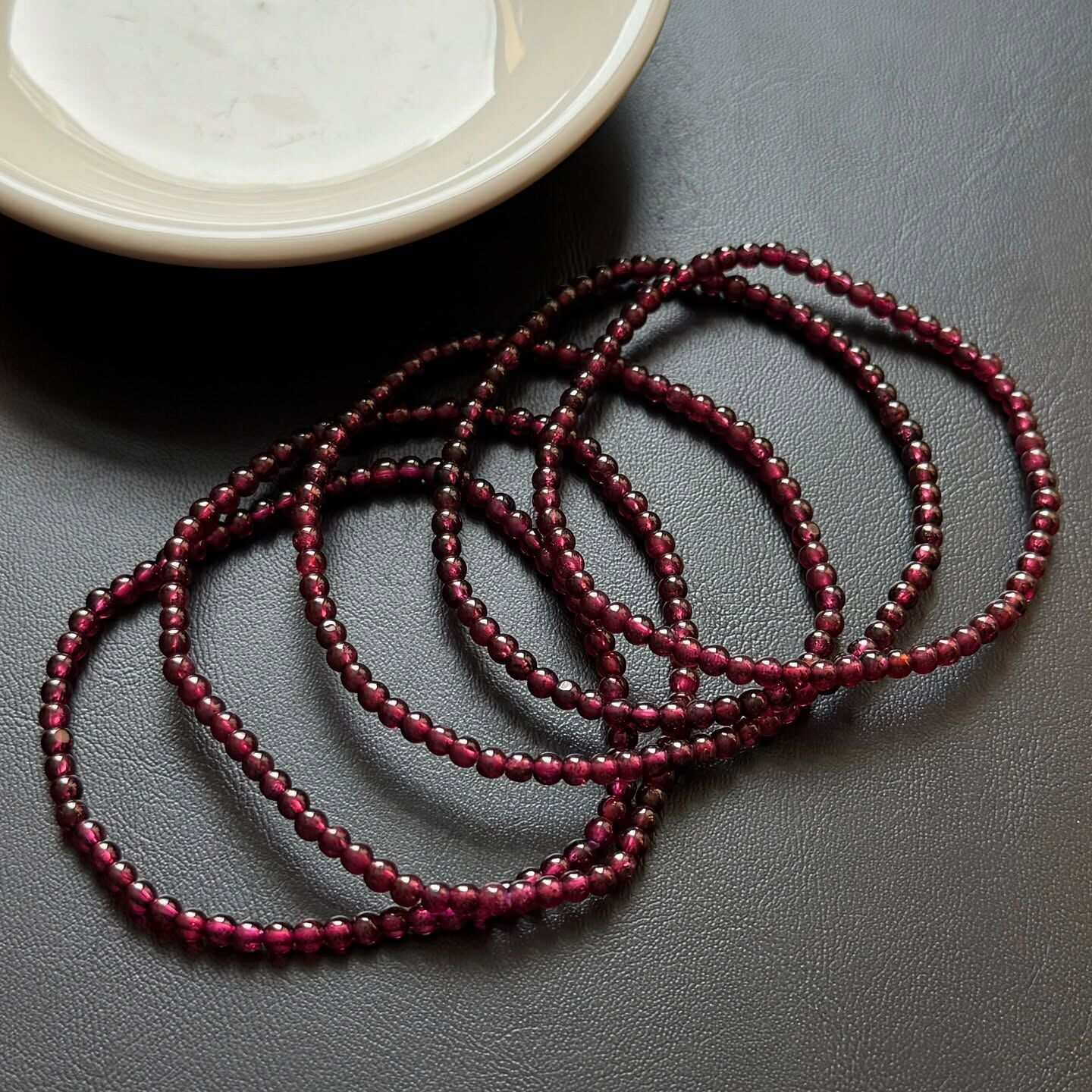 [原石] 紫烏牙石榴石 水晶手串