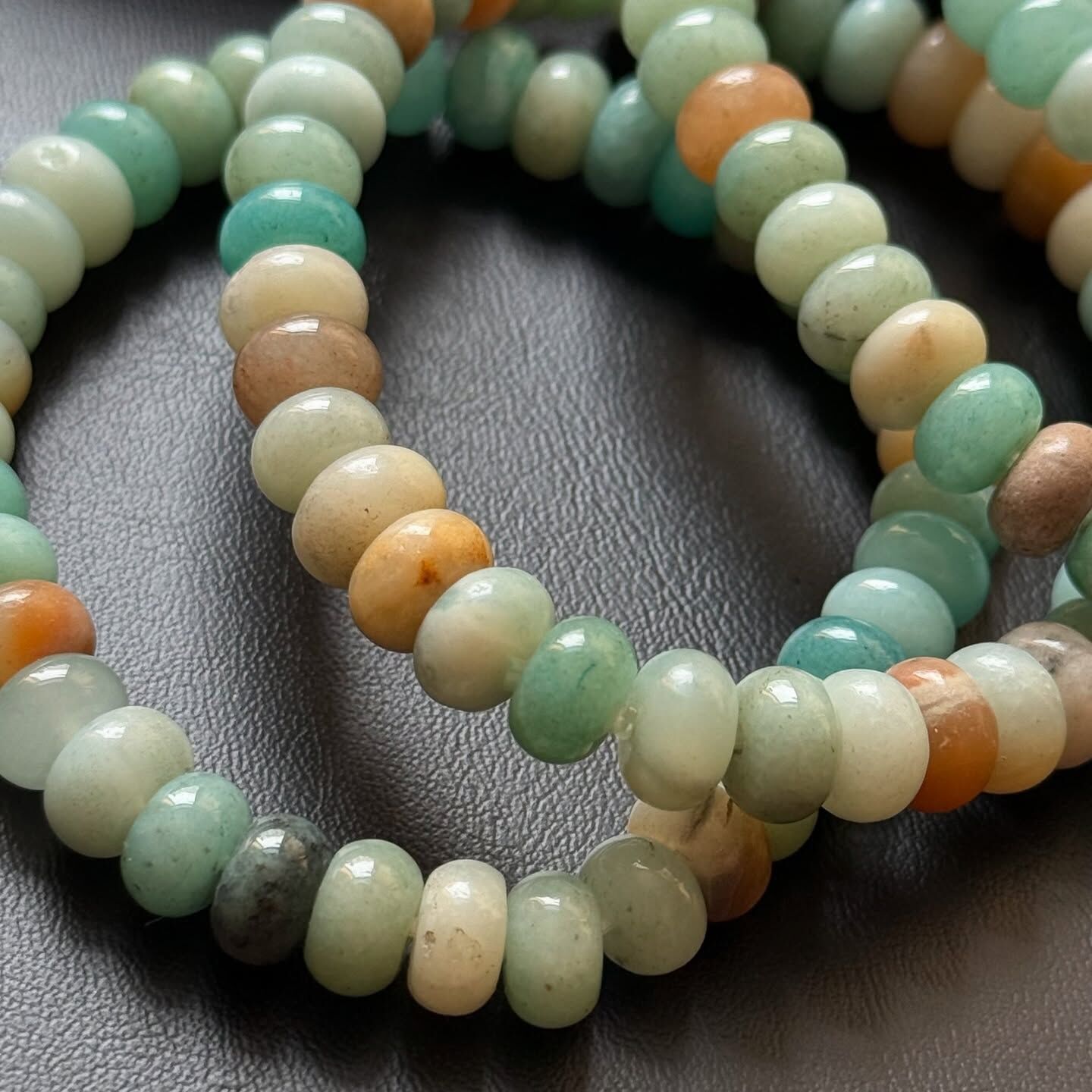 [原石] 加勒比方解石 算盤珠水晶手串