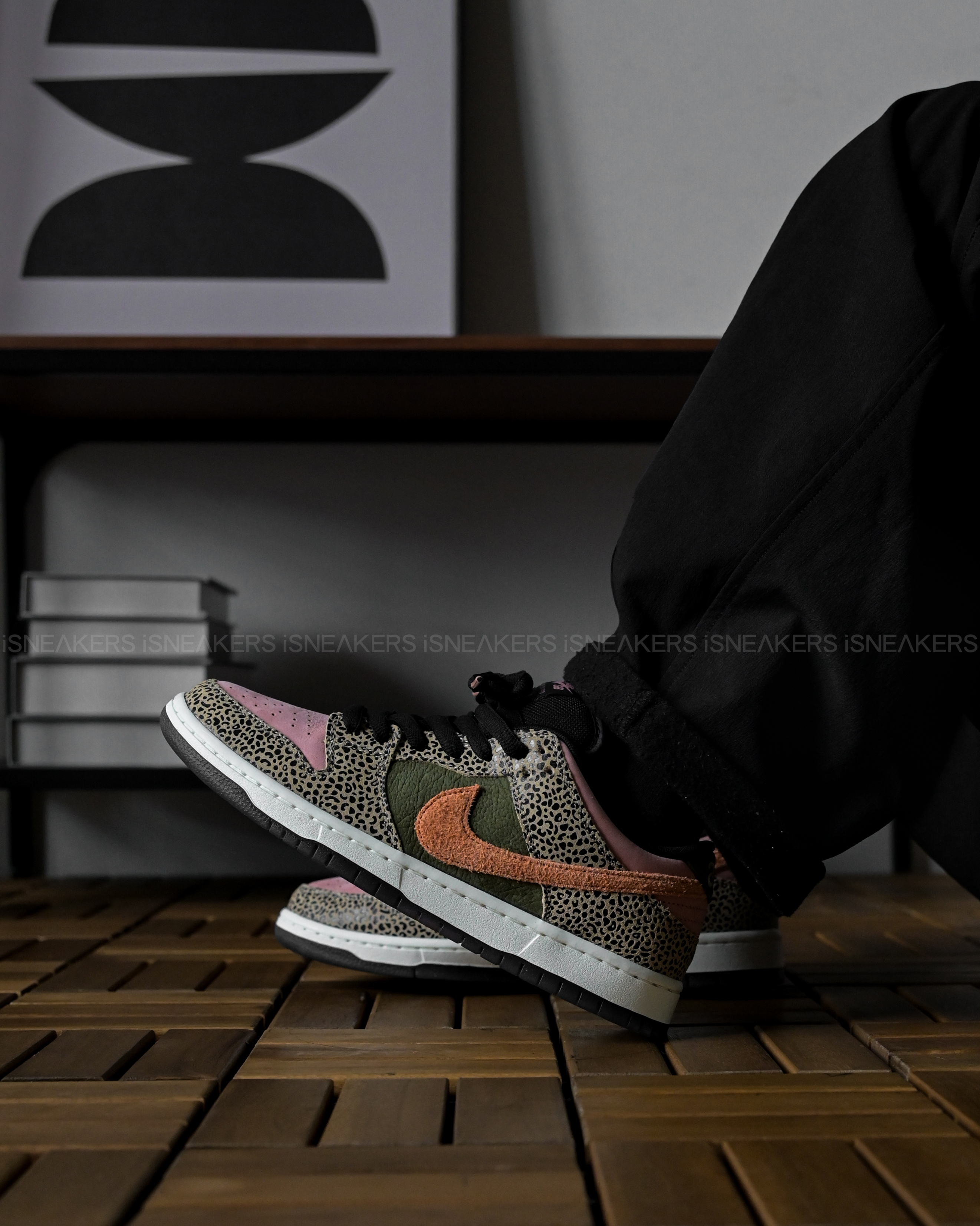 iSNEAKERS｜Arts-Rec x Nike Dunk SB Low "For Recreational Use" 粉綠豹紋 IH3211-200