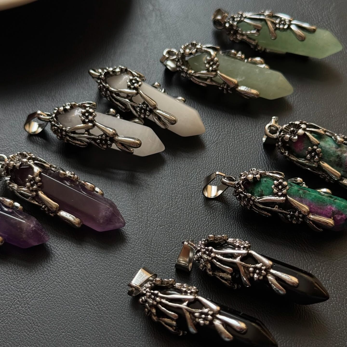 [原石] 水晶靈擺吊墜（也可當項鏈）花邊造型